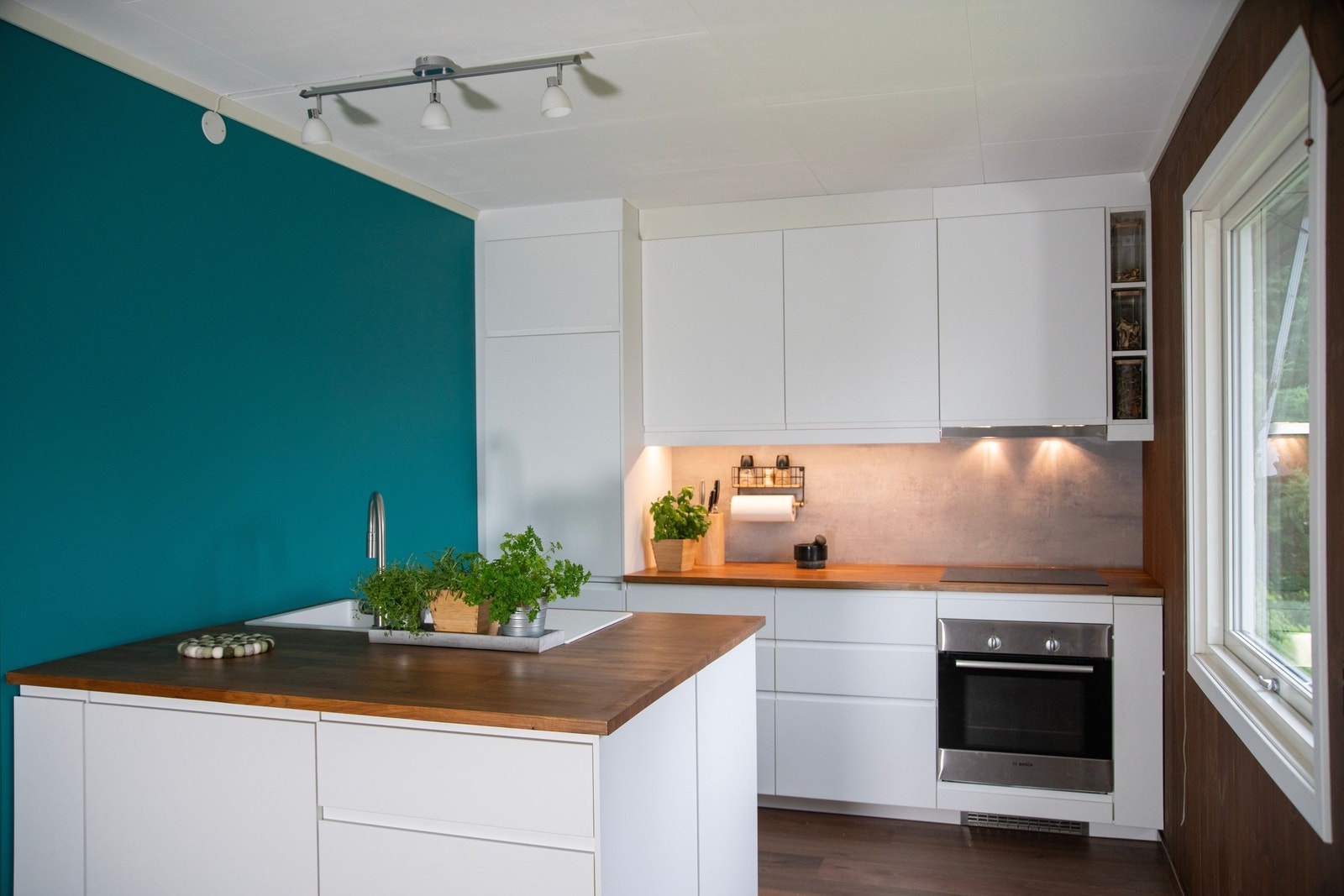 Kjøkkenøy. Galleribilde