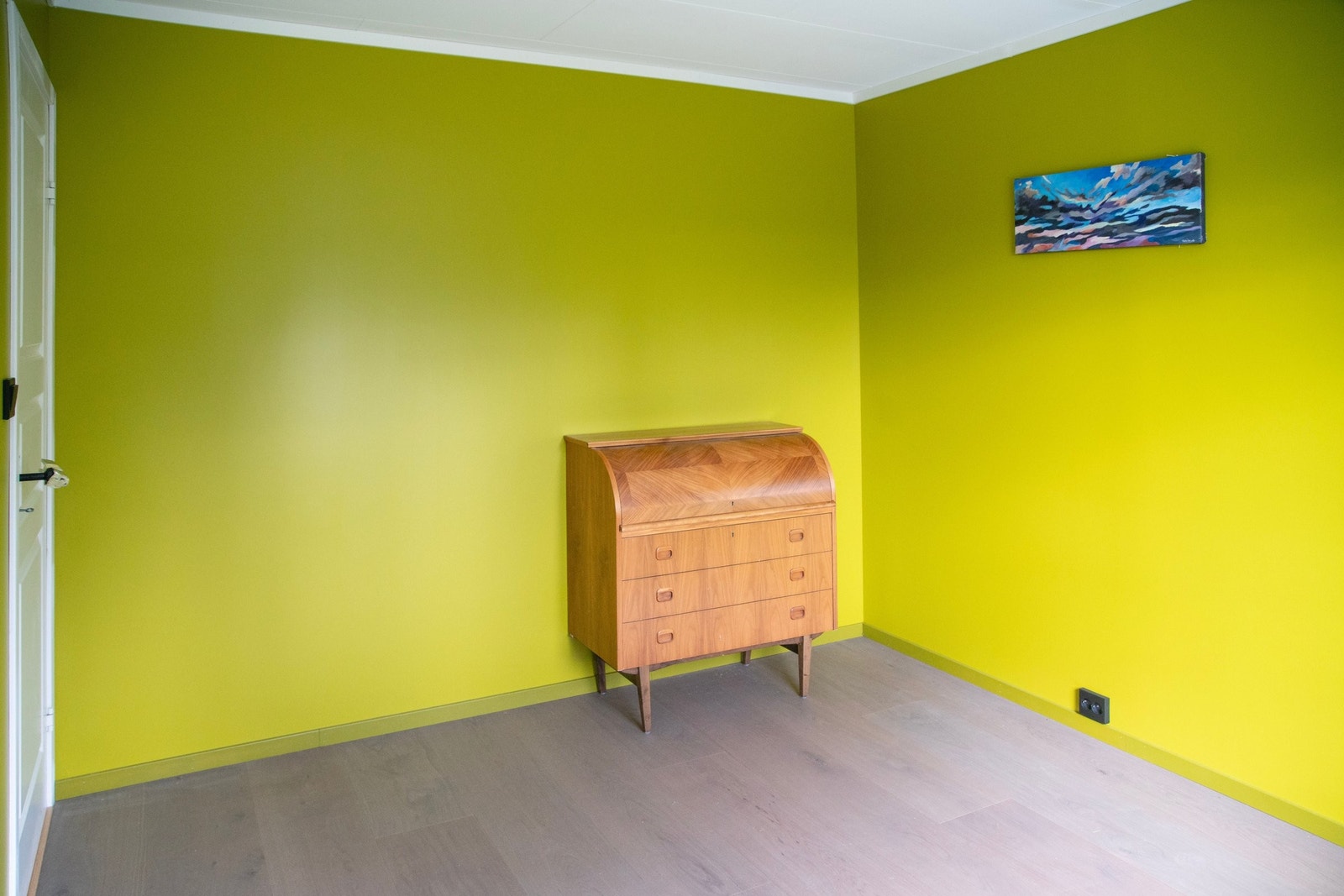 Nytt gulv og overflater. Galleribilde