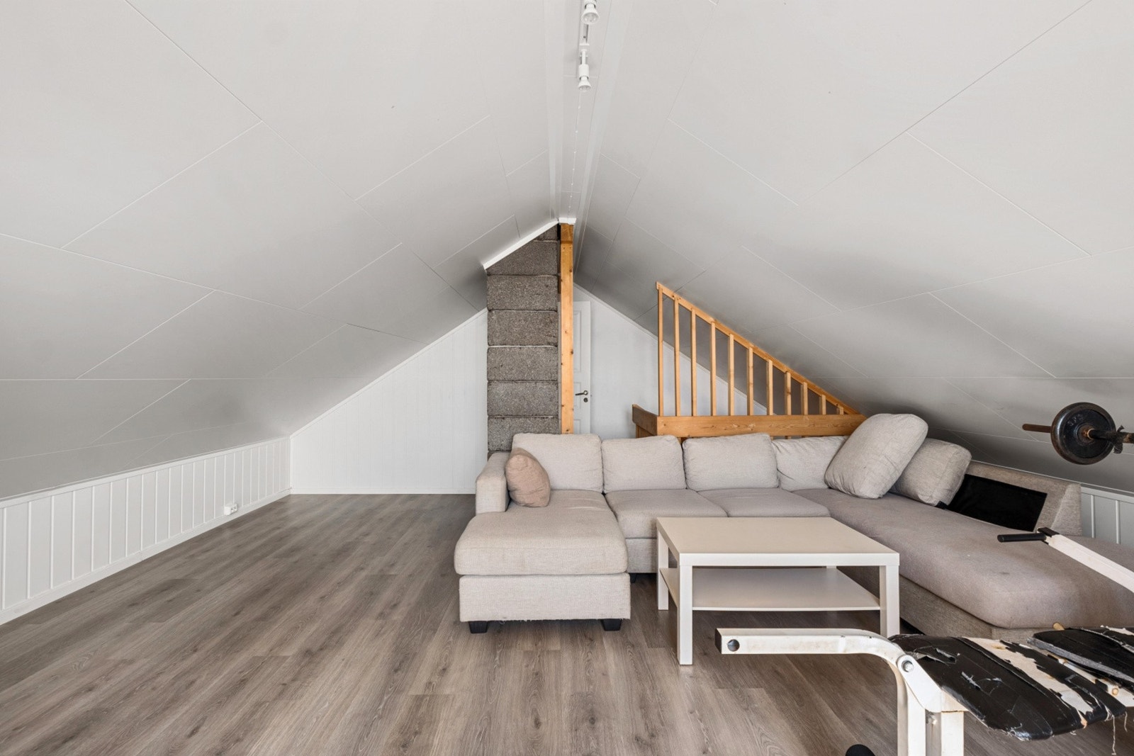 Ideelt som ekstra stue, hobbyområde eller hjemmekontor. Galleribilde