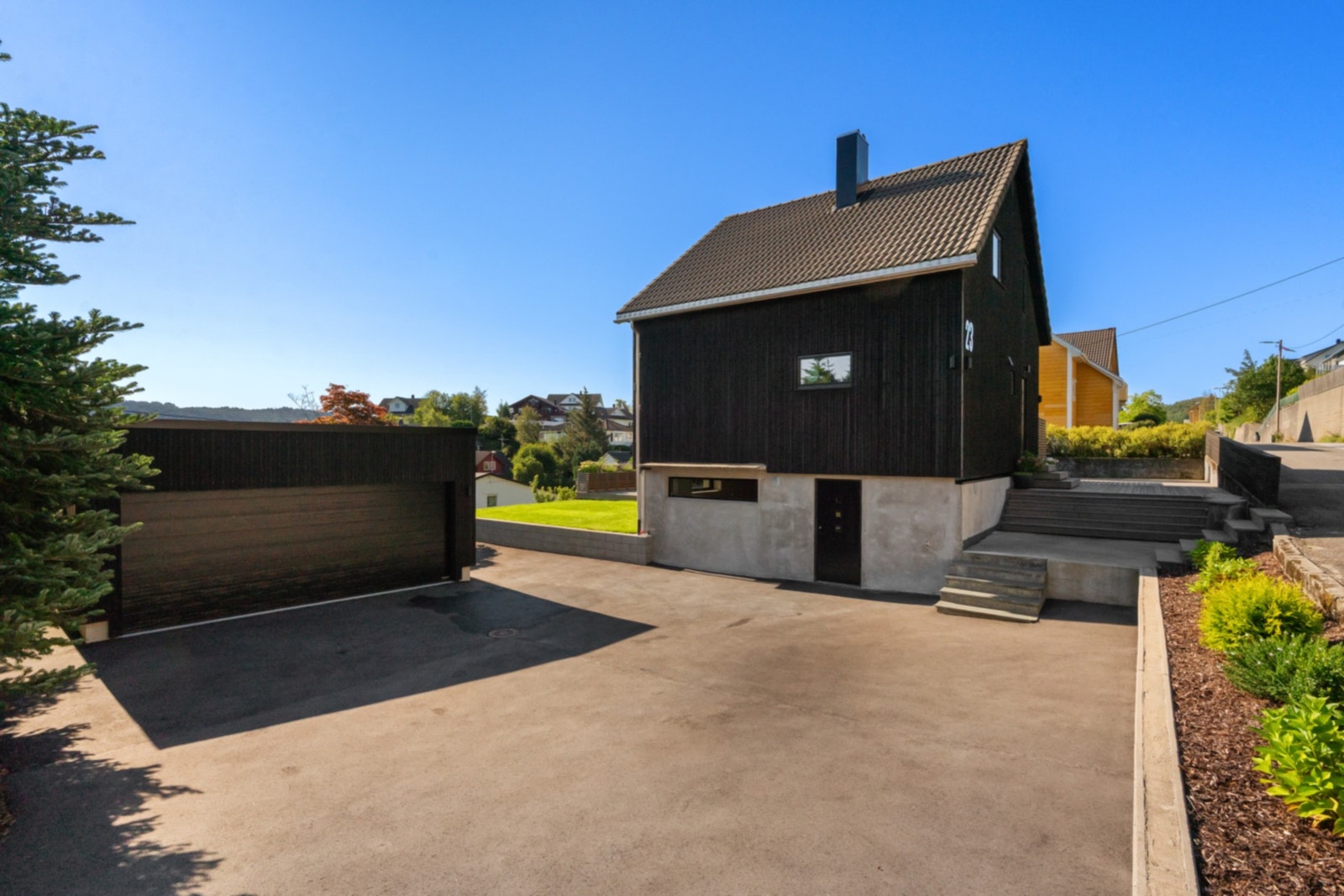 Eiendommen er som nevnt innledningsvis pent oppgradert de senere år og fremstår med en gjennomgående god standard. Galleribilde