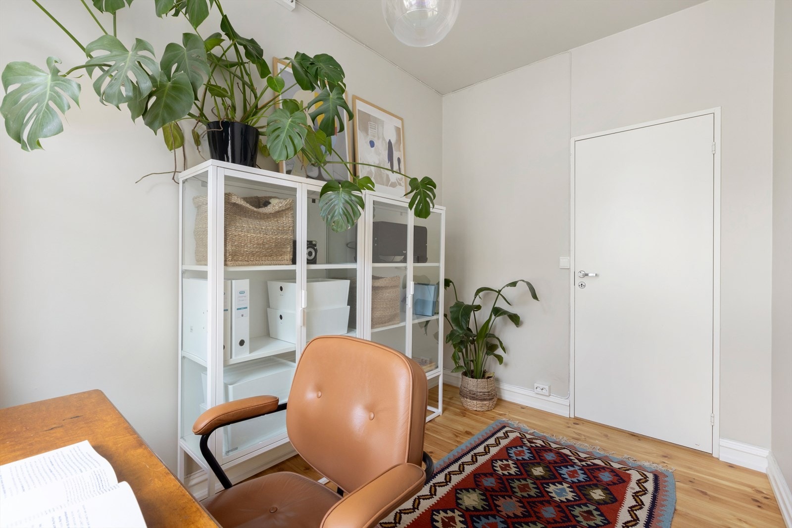 God plass til møblering og oppbevaring, slik at du kan tilpasse rommet etter behov. Galleribilde