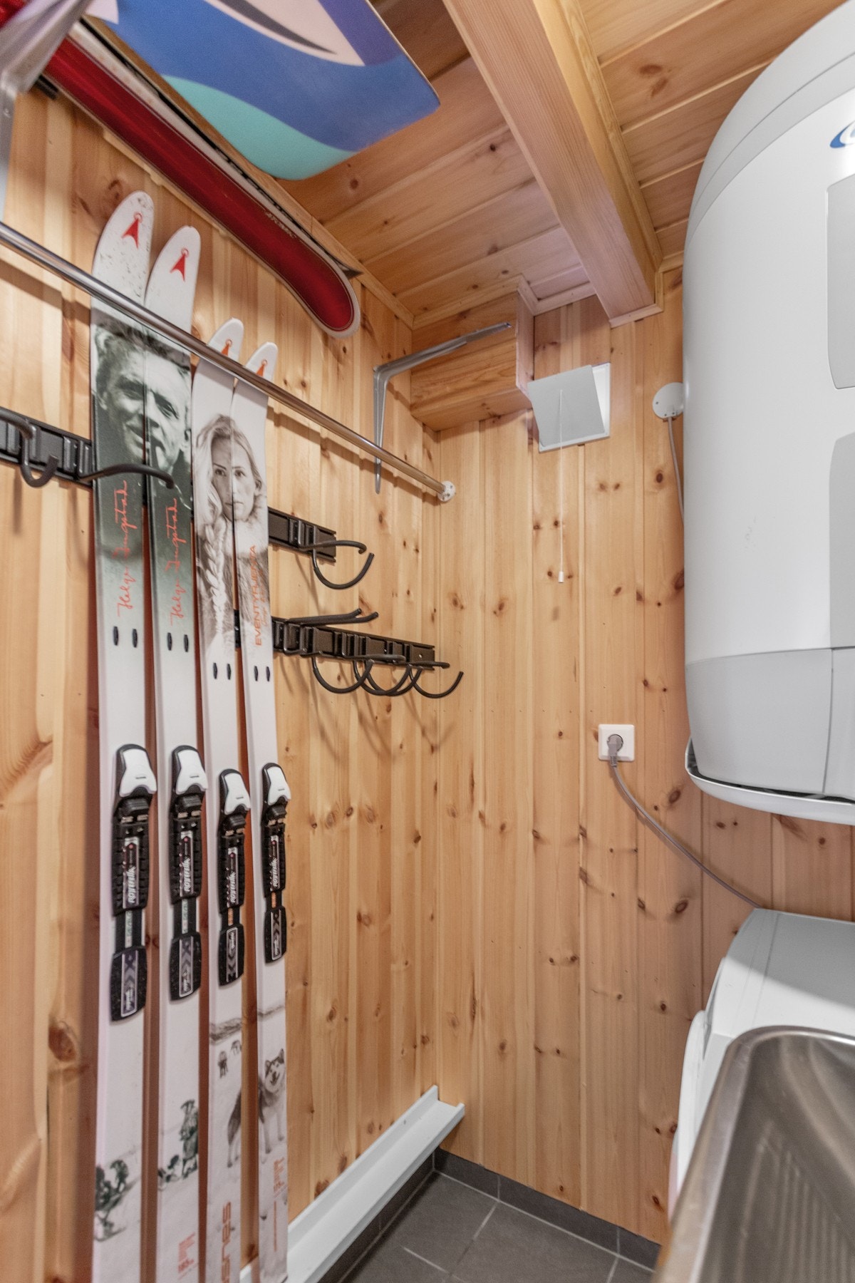 Teknsiskrom/Bodro Galleribilde