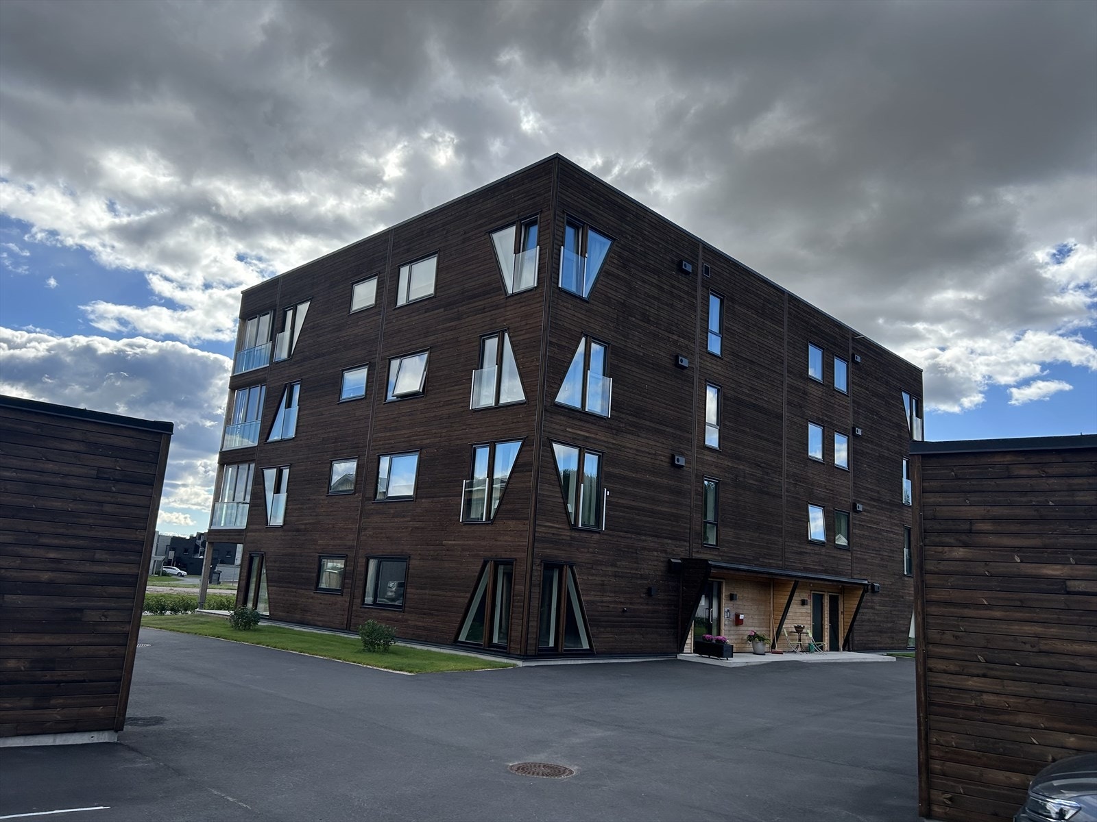 IMG_9030.jpeg Galleribilde