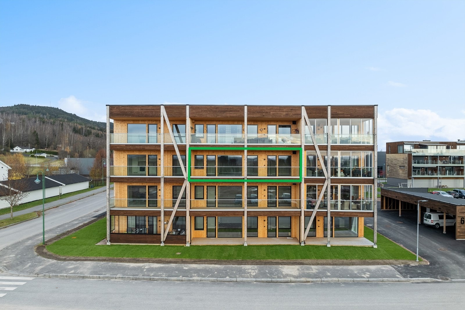 3-roms leilighet med 24 kvm overbygget veranda. Galleribilde