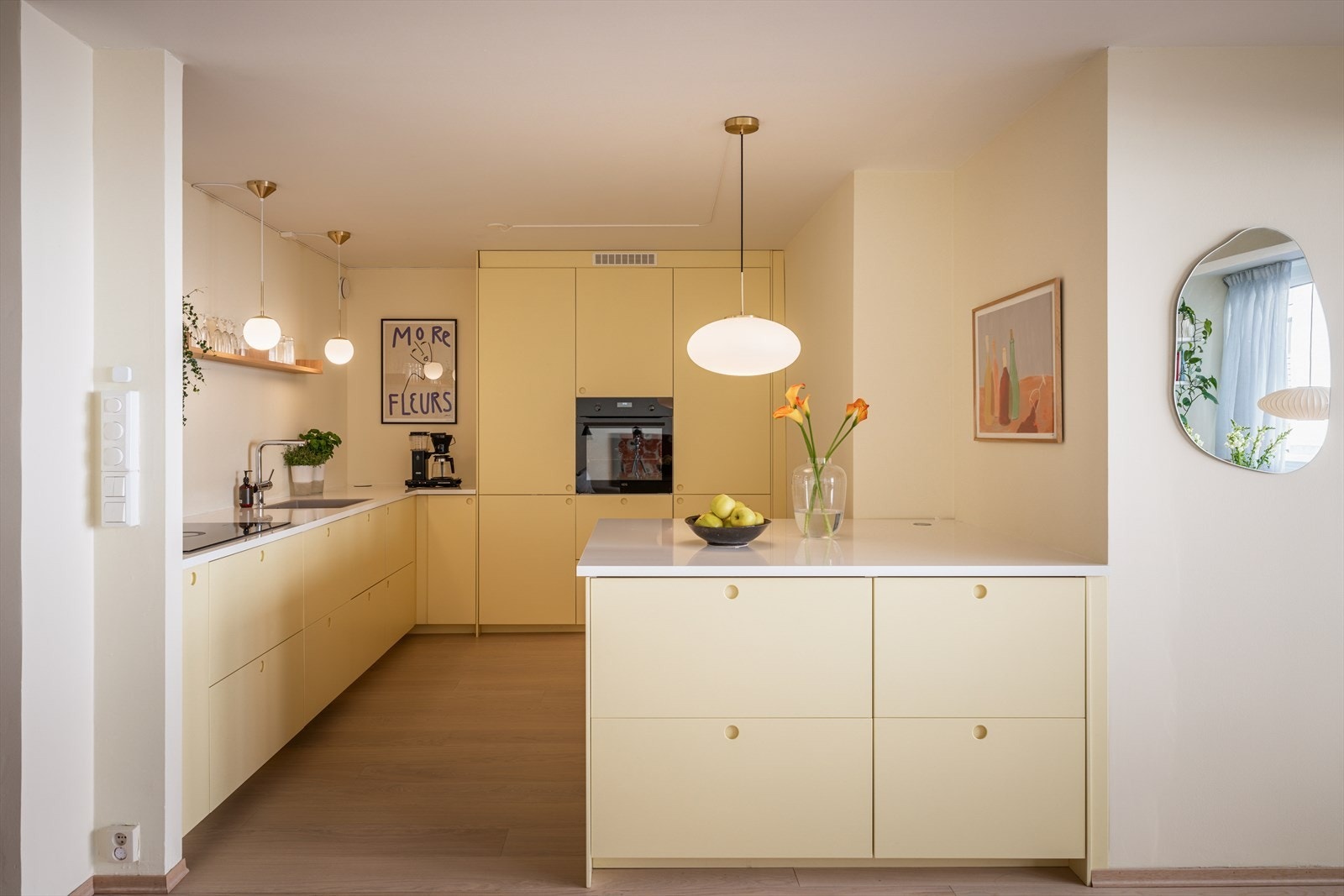 Veldig fint og påkostet kjøkken som ble pusset opp i 2023. Galleribilde