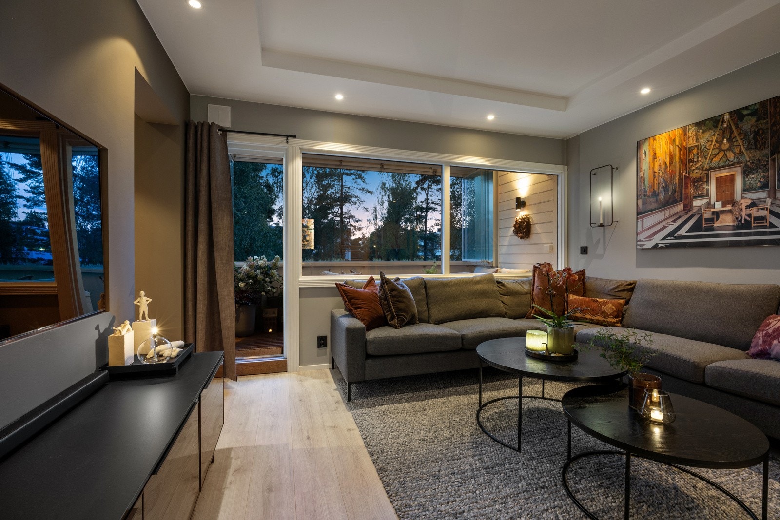 Velkommen til Bølerlia 70. En delikat og innbydende 3-roms andelsleilighet i 3. etasje. Galleribilde