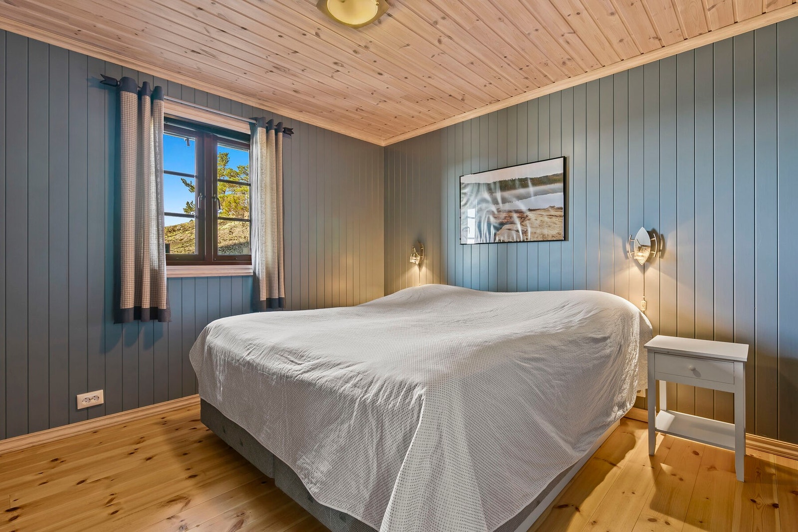 Soverom 2 er også et romslig og pent soverom. Galleribilde