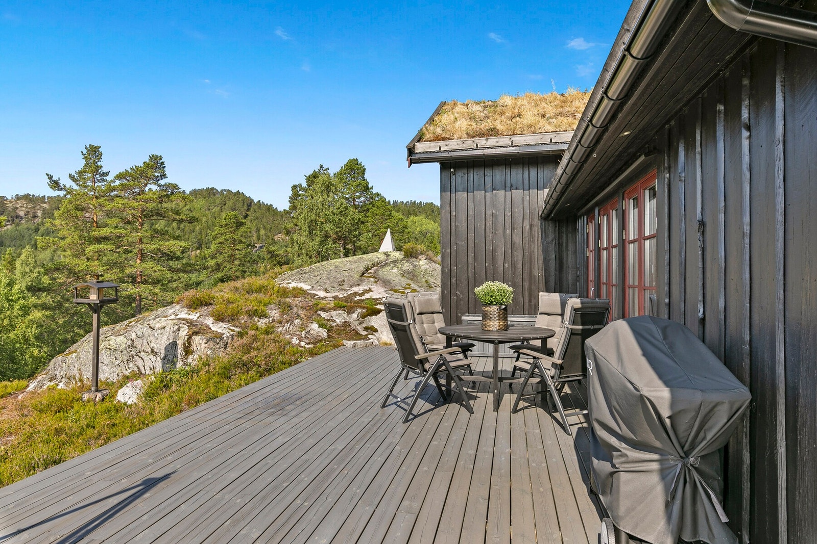 Uteplass Galleribilde