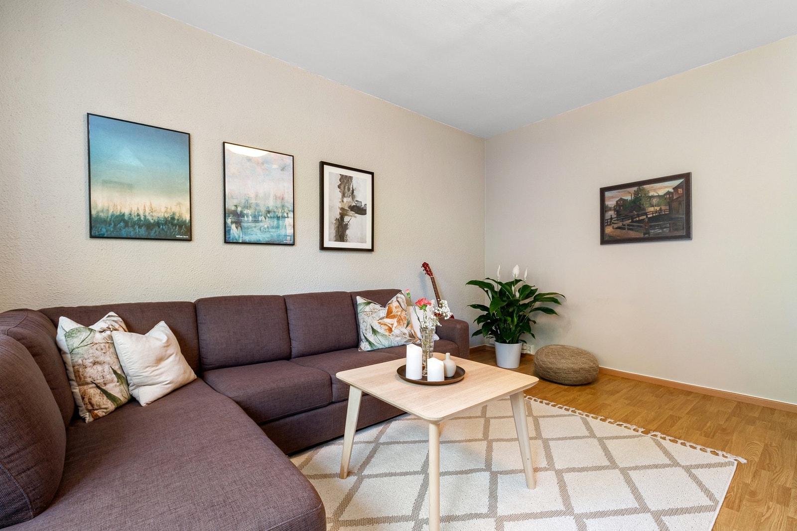 Ved innfrielse av IN lånet, vil felleskostnadene være kr. 5 715,- pr. mnd. Galleribilde