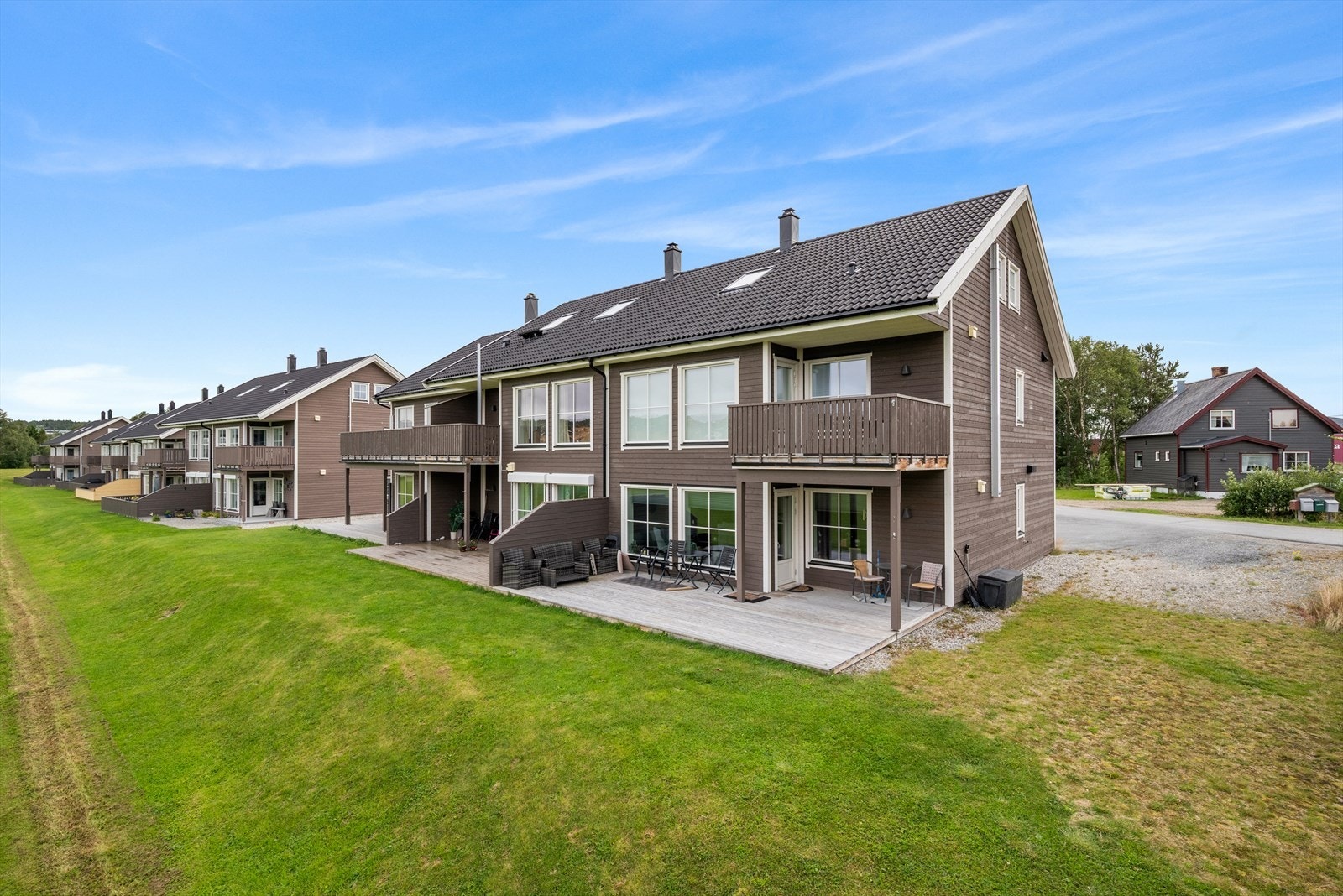 Sentral beliggenhet med "alt" av servicefunksjoner i nærheten og nærhet til flotte turområder Galleribilde