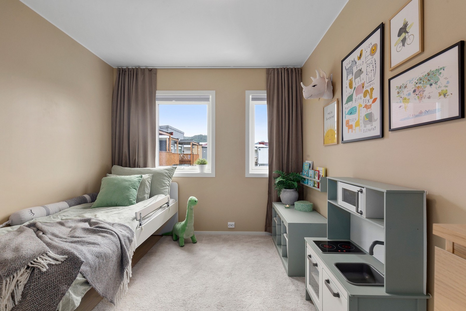 Soverom 2 måler 8,7 kvm. Galleribilde