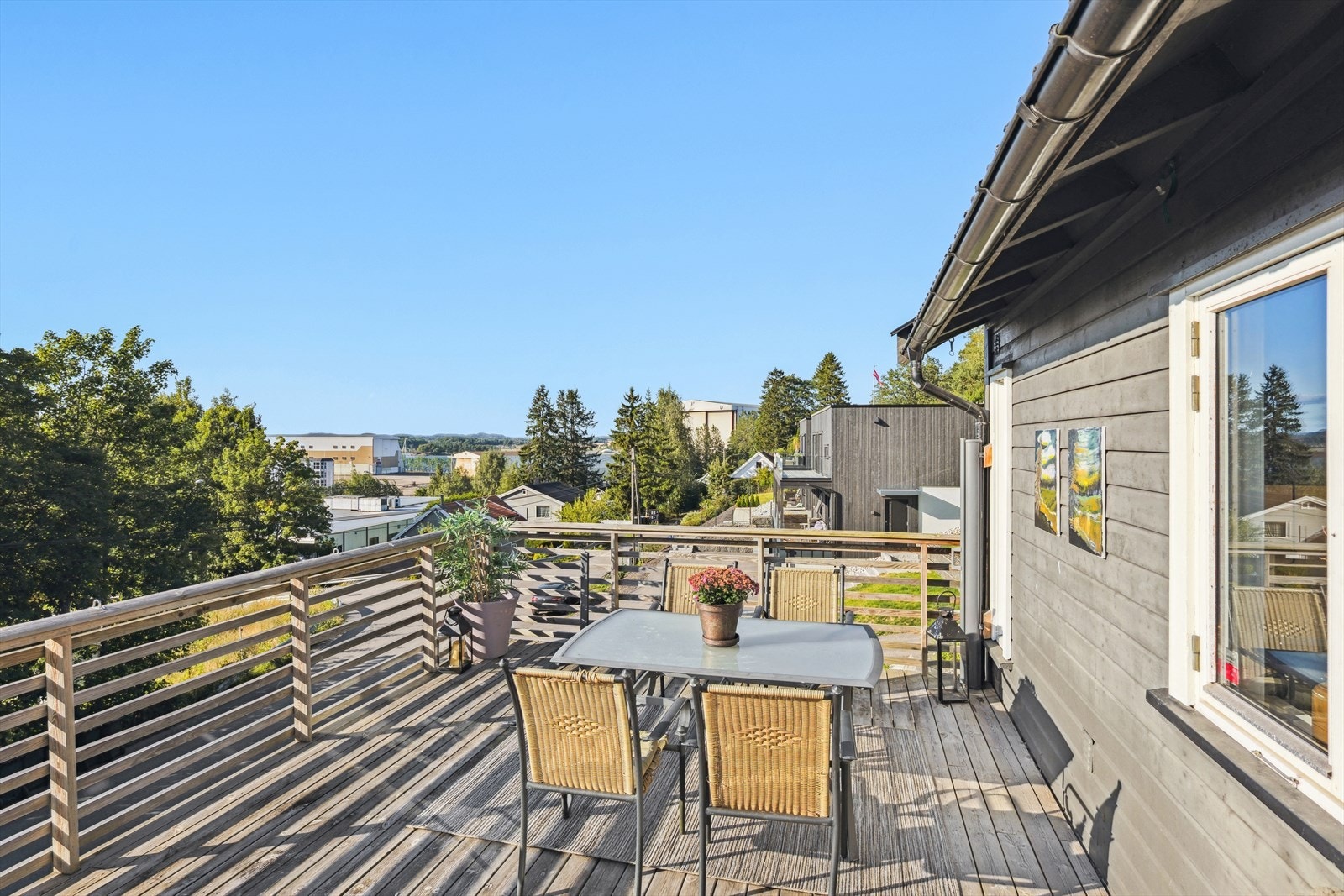 Her kan lange soldager nytes i fred og ro. Galleribilde