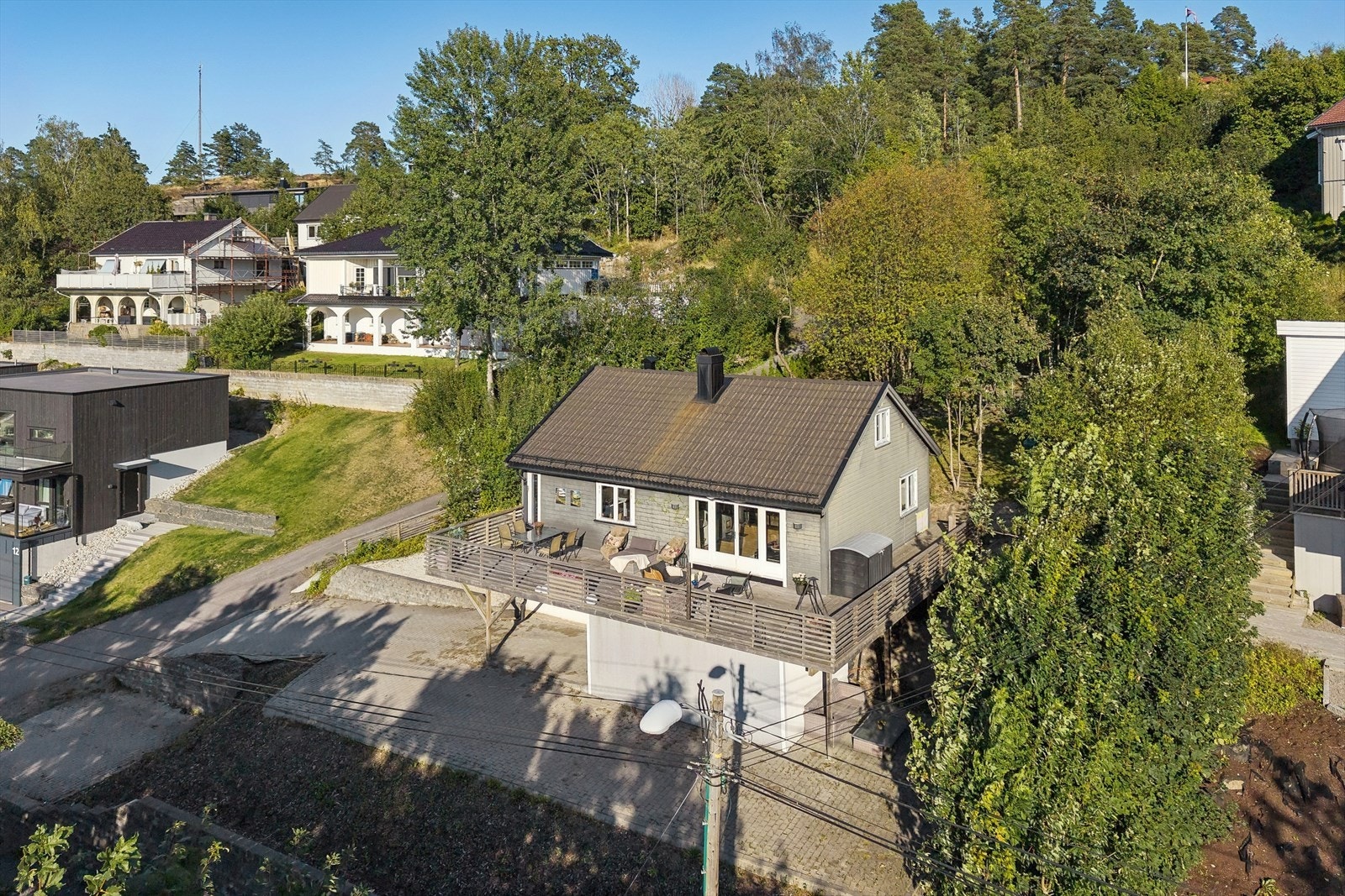 Her kan de minste vokse opp i et trygt og godt nabolag. Galleribilde