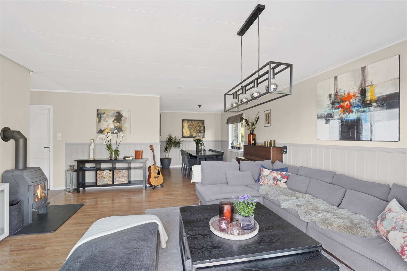 Peisovnen bidrar til å varme opp både rom og stemning. Galleribilde