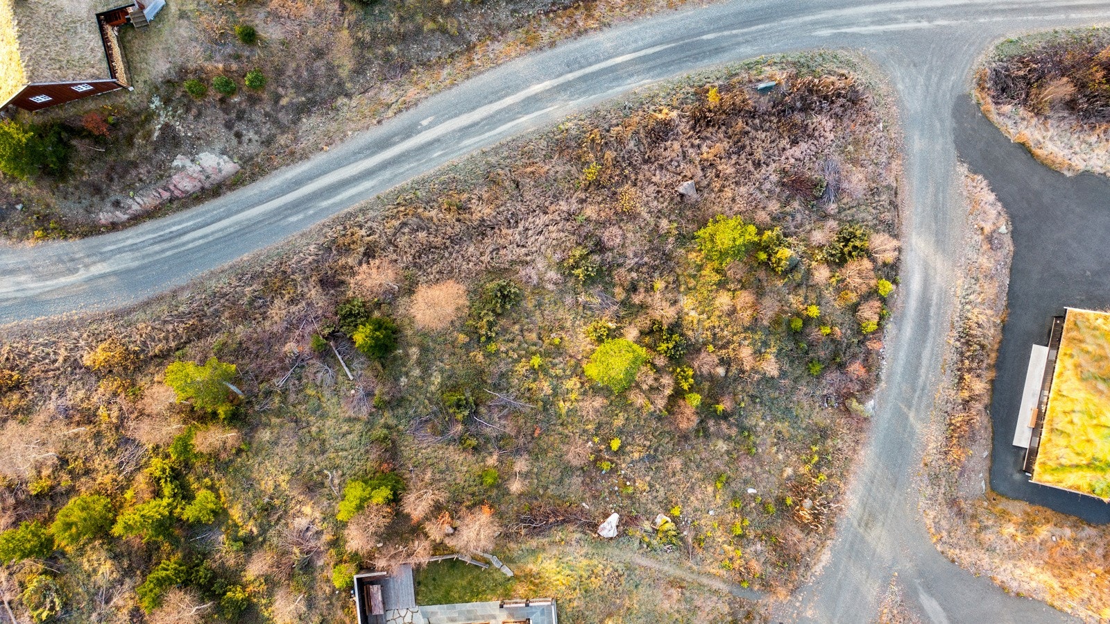 Terrengene rundt Bitumark byr på mange gode turområder, enten man vil utfordre fjelltopper eller gå i vidstrakt og urørt høyfjellsterreng Galleribilde