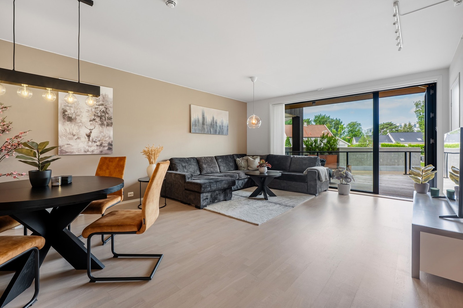 En lekker leilighet fra 2019. Galleribilde