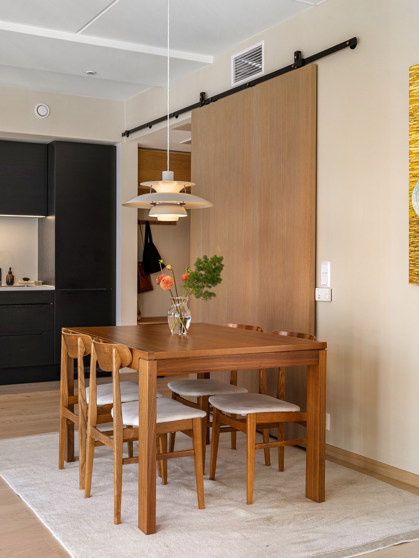 Akonto vann, varme og internett er inkl. i fellesutgifter. Galleribilde