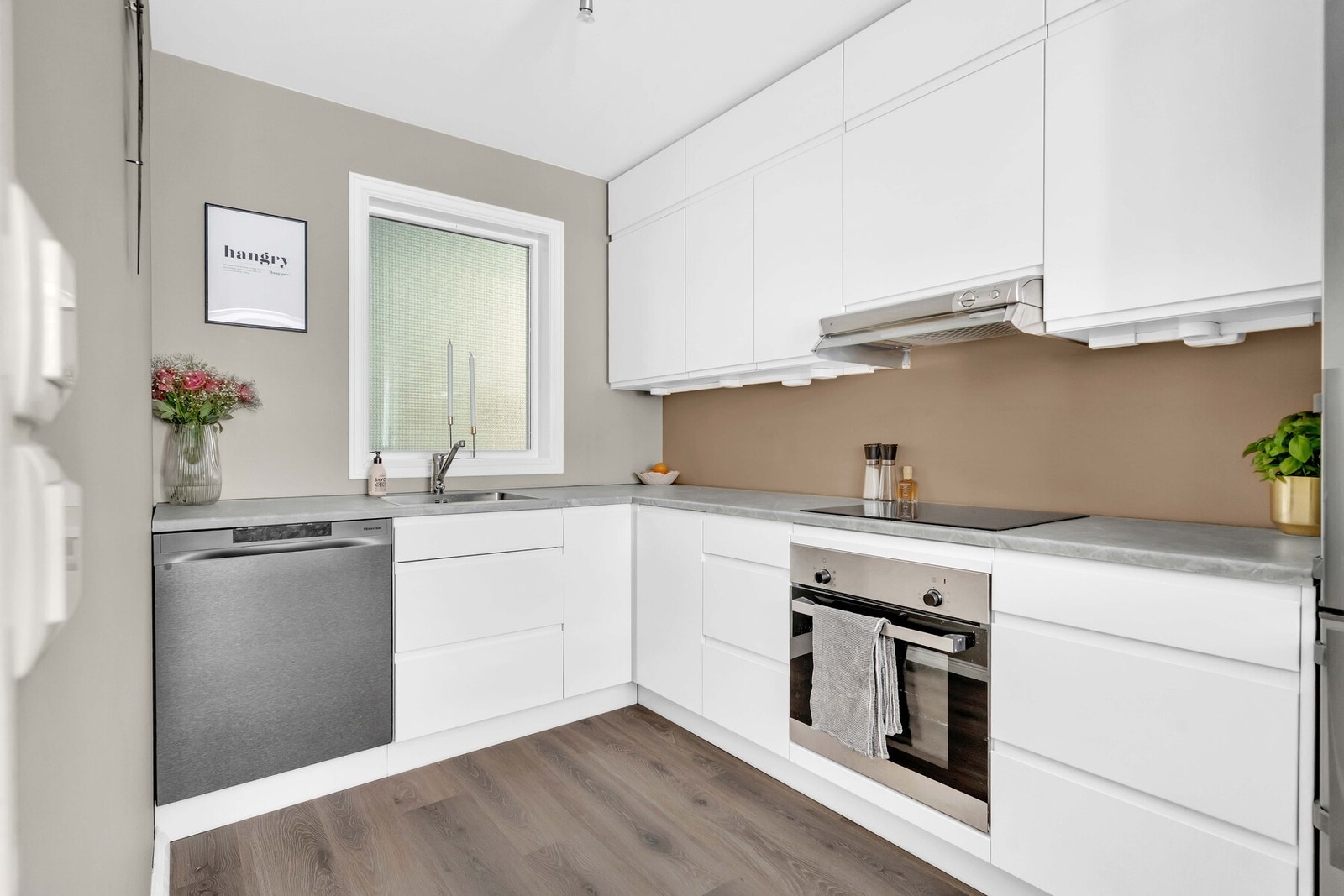 Lekkert Husebykjøkken fra 2018. Galleribilde