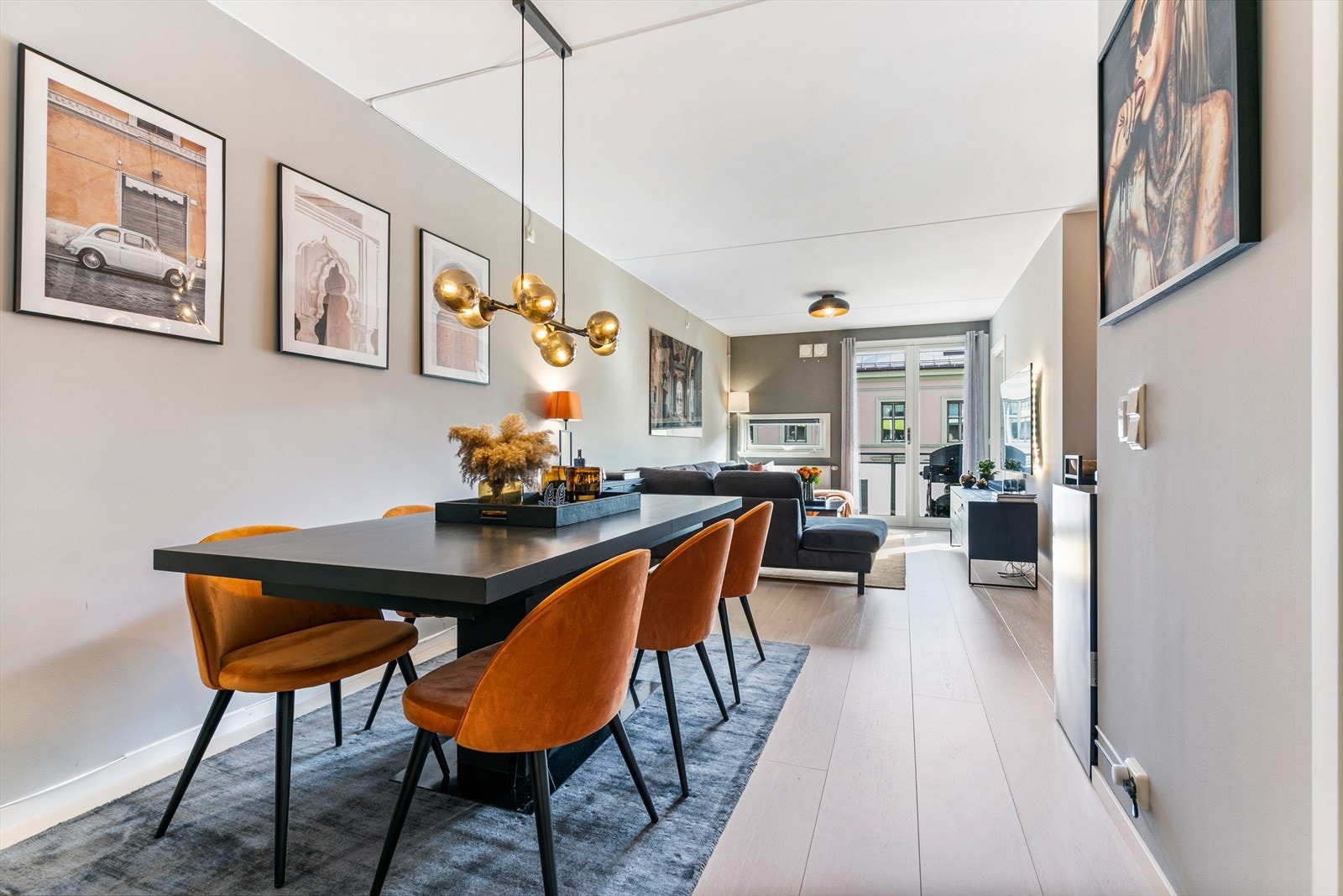 Velkommen til denne flotte leiligheten i Karlstadgata 13! Galleribilde