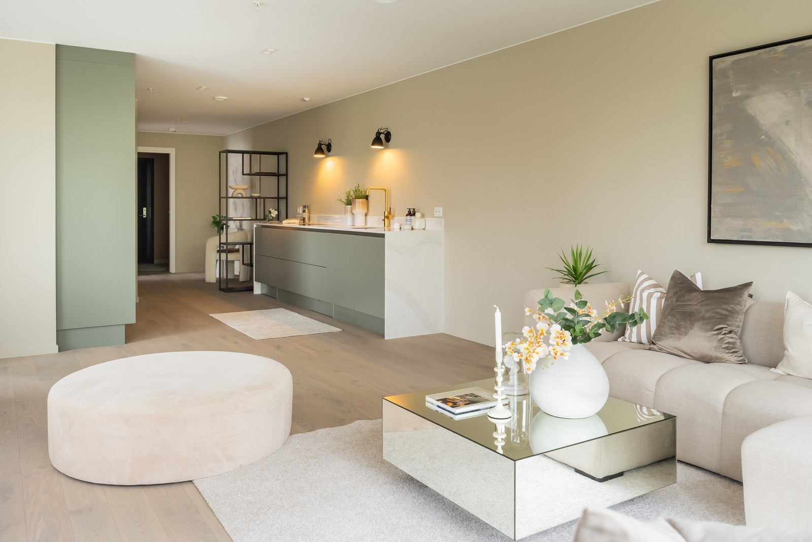 Varmekabler i gulv på alle rom foruten hovedsoverom. Galleribilde