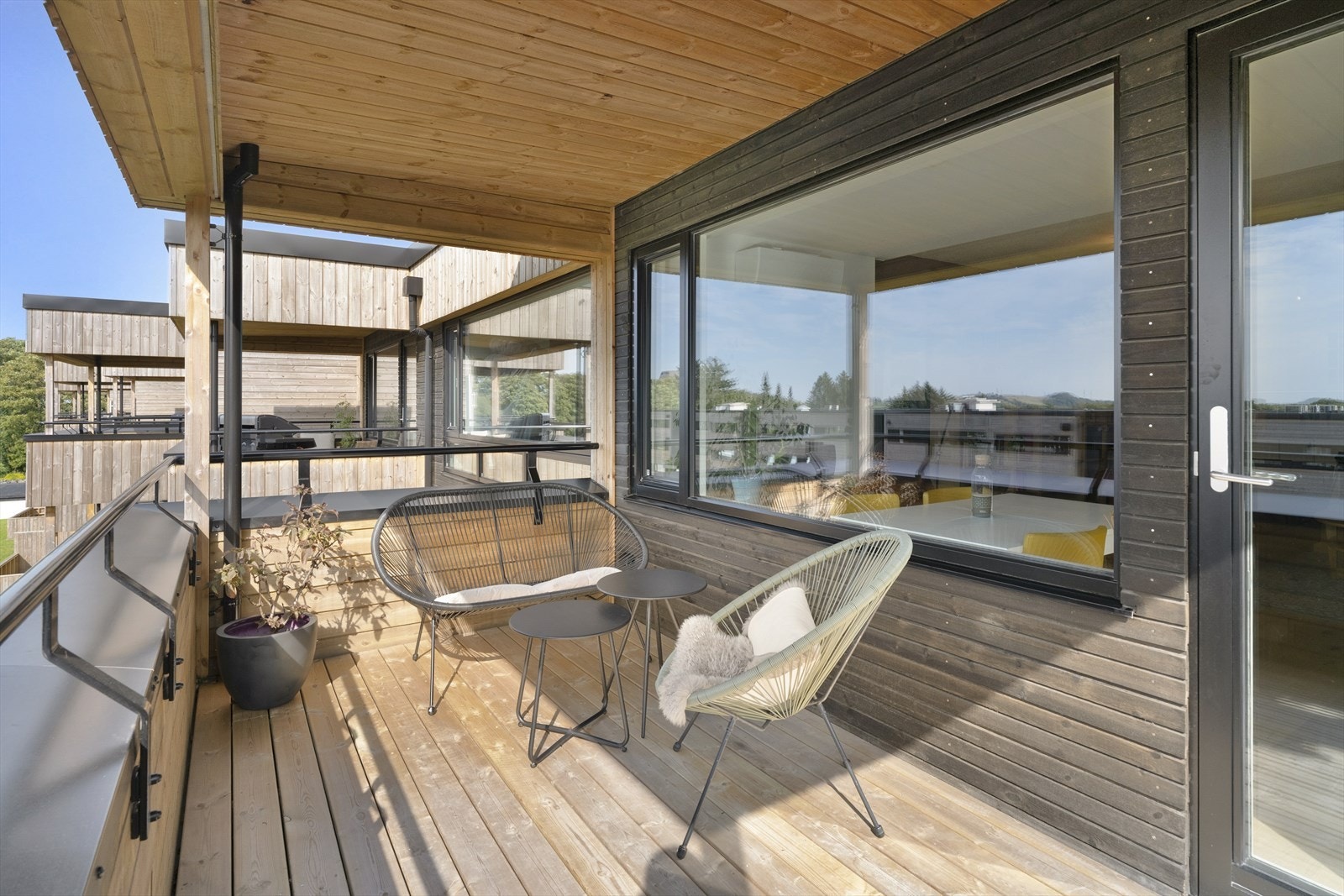 - Koselig plass å nyte ettermiddag- og kveldssolen - Galleribilde