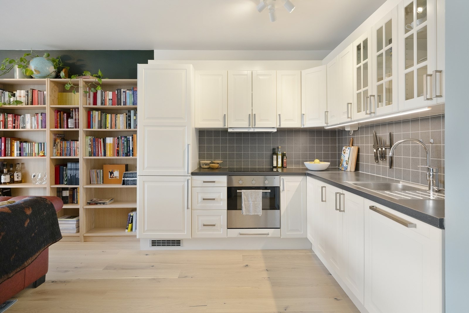 - Kjøkkenet er tidløst og av god størrelse. Galleribilde