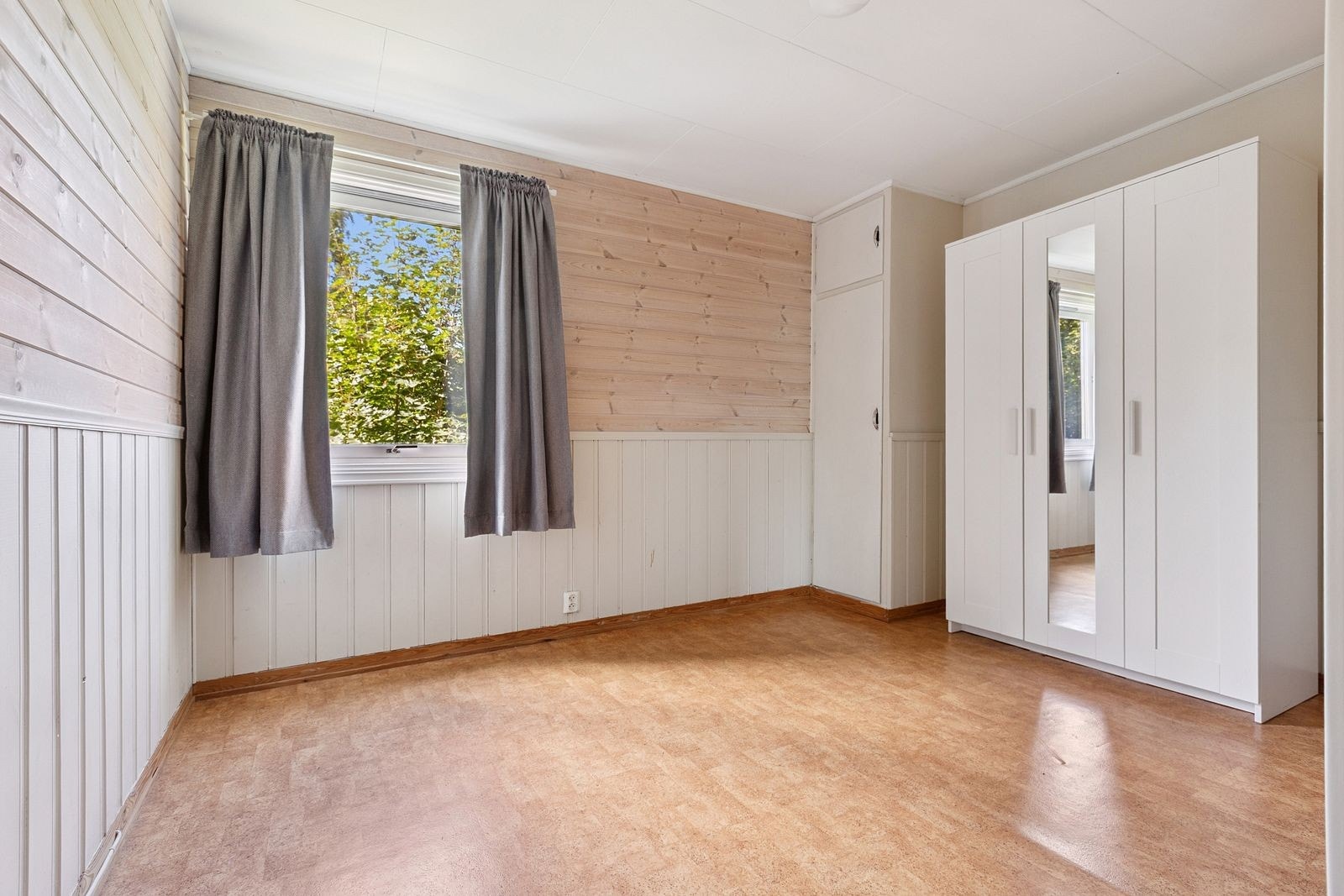 Leiligheten blir leid ut slik som vist på bilder Galleribilde