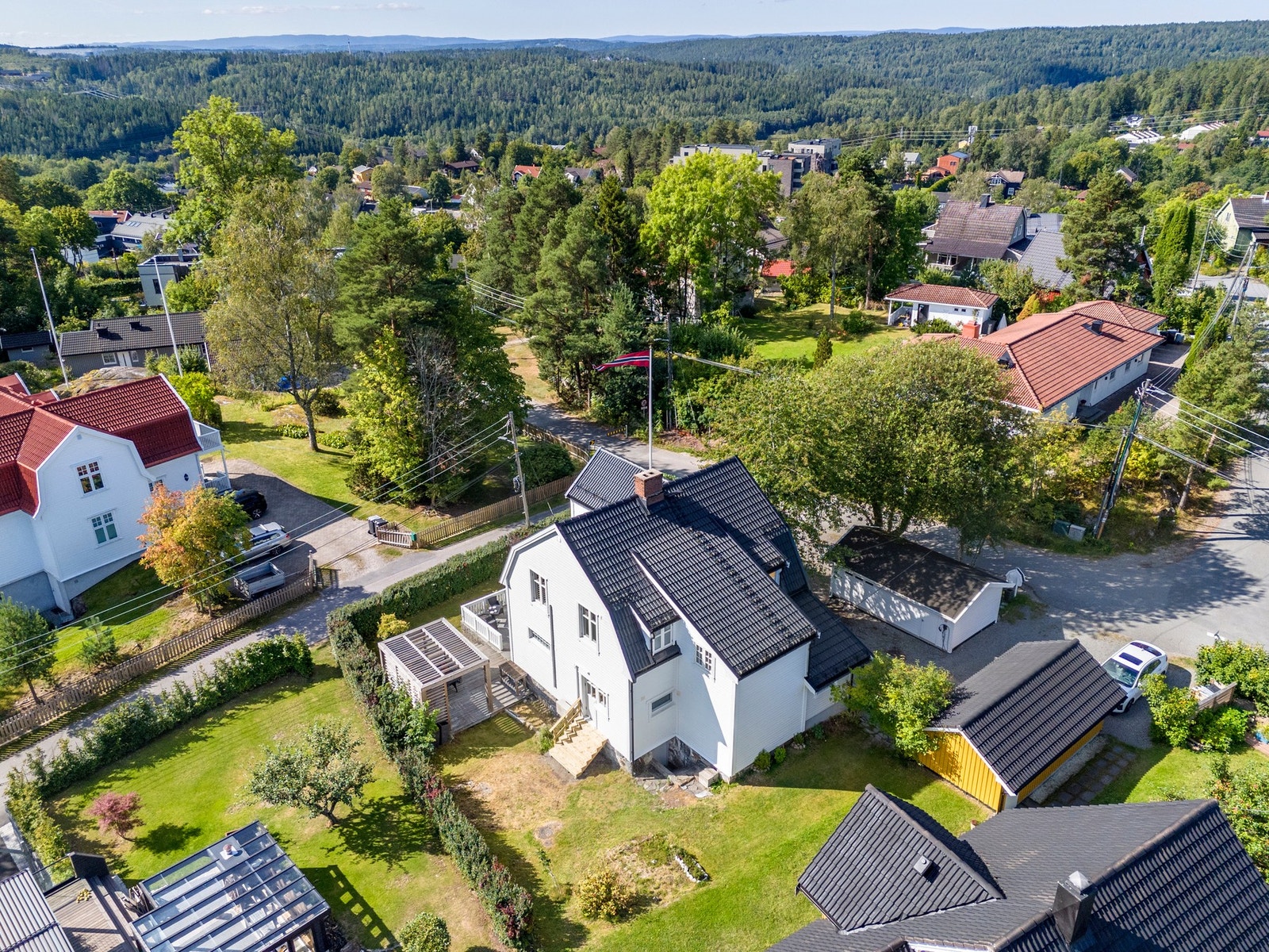 Boligen har gjennomgått omfattende oppgraderinger både ute og inne siden 2017. Galleribilde