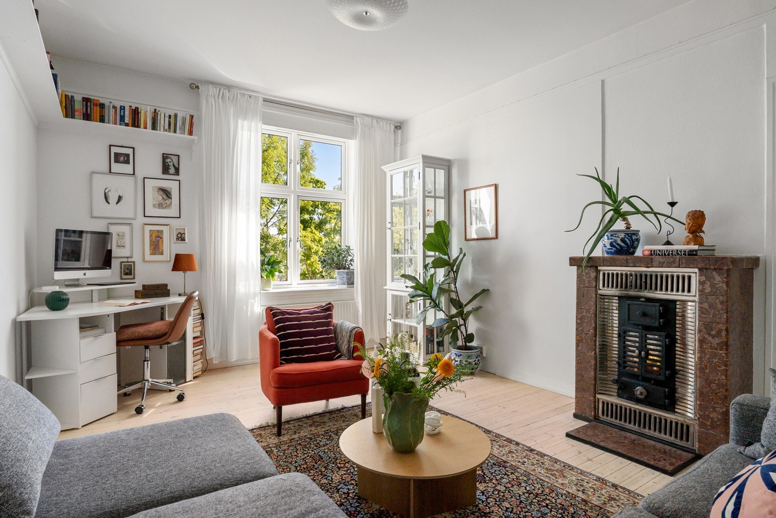 Aksel Walmsnæss v/PrivatMegleren Aksept har gleden av å presentere Colletts gate 60E Galleribilde