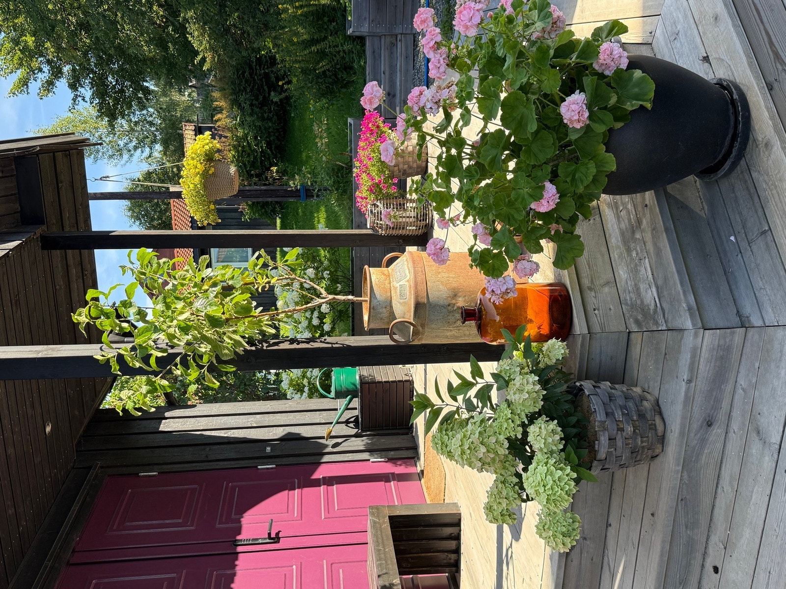 Koselig inngangsparti med skjermet adkomst. Galleribilde