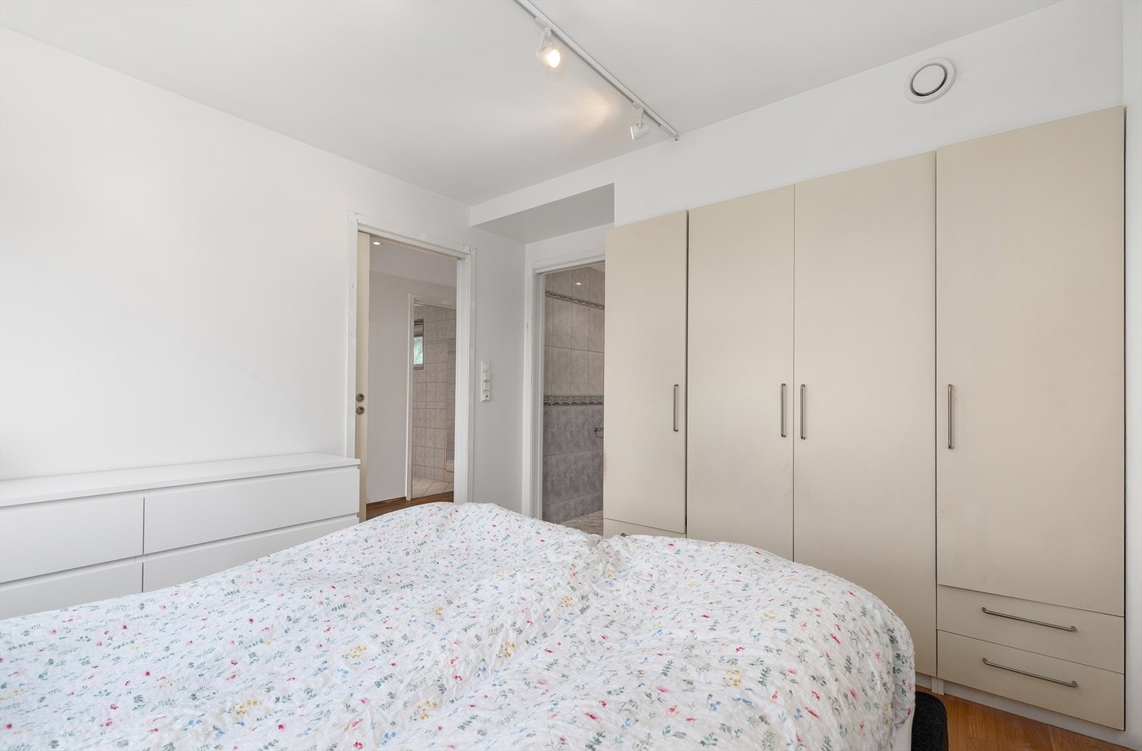 Leilighet: Soverom 1 Galleribilde