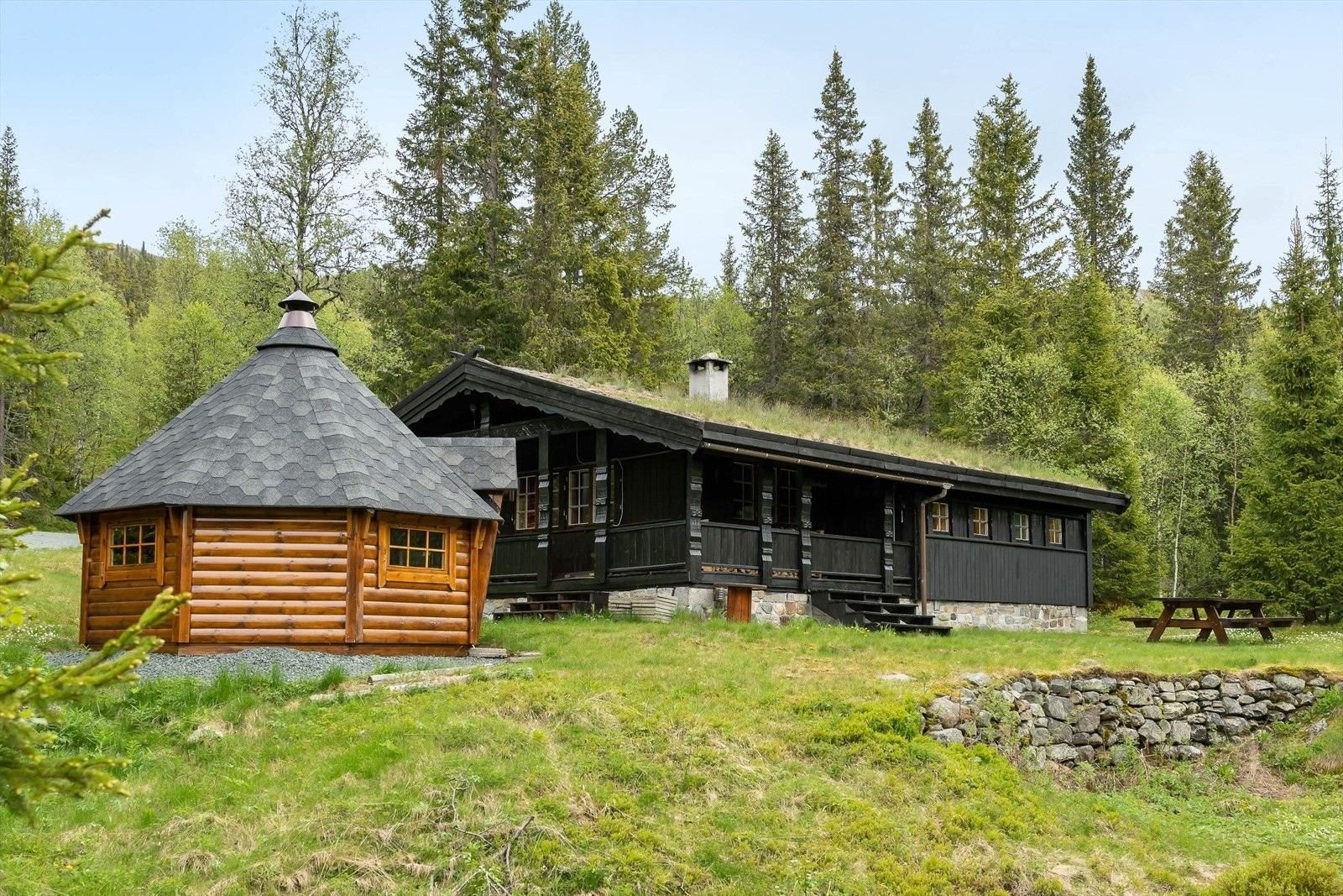 Fine og rolige uteområder. Galleribilde