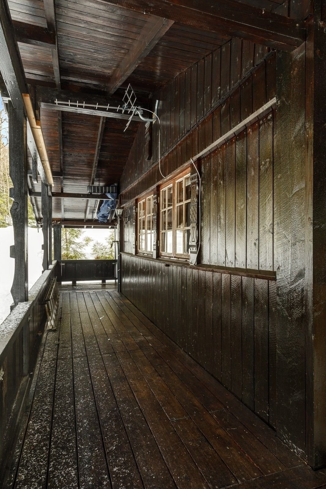 Overbygd svalegang som kan nytes hele året. Galleribilde