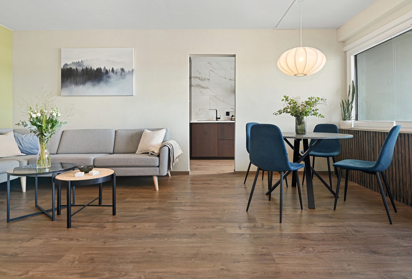 Her vil du bo i en innflytningsklar leilighet med god standard og i et populært, veletablert boområde. Galleribilde