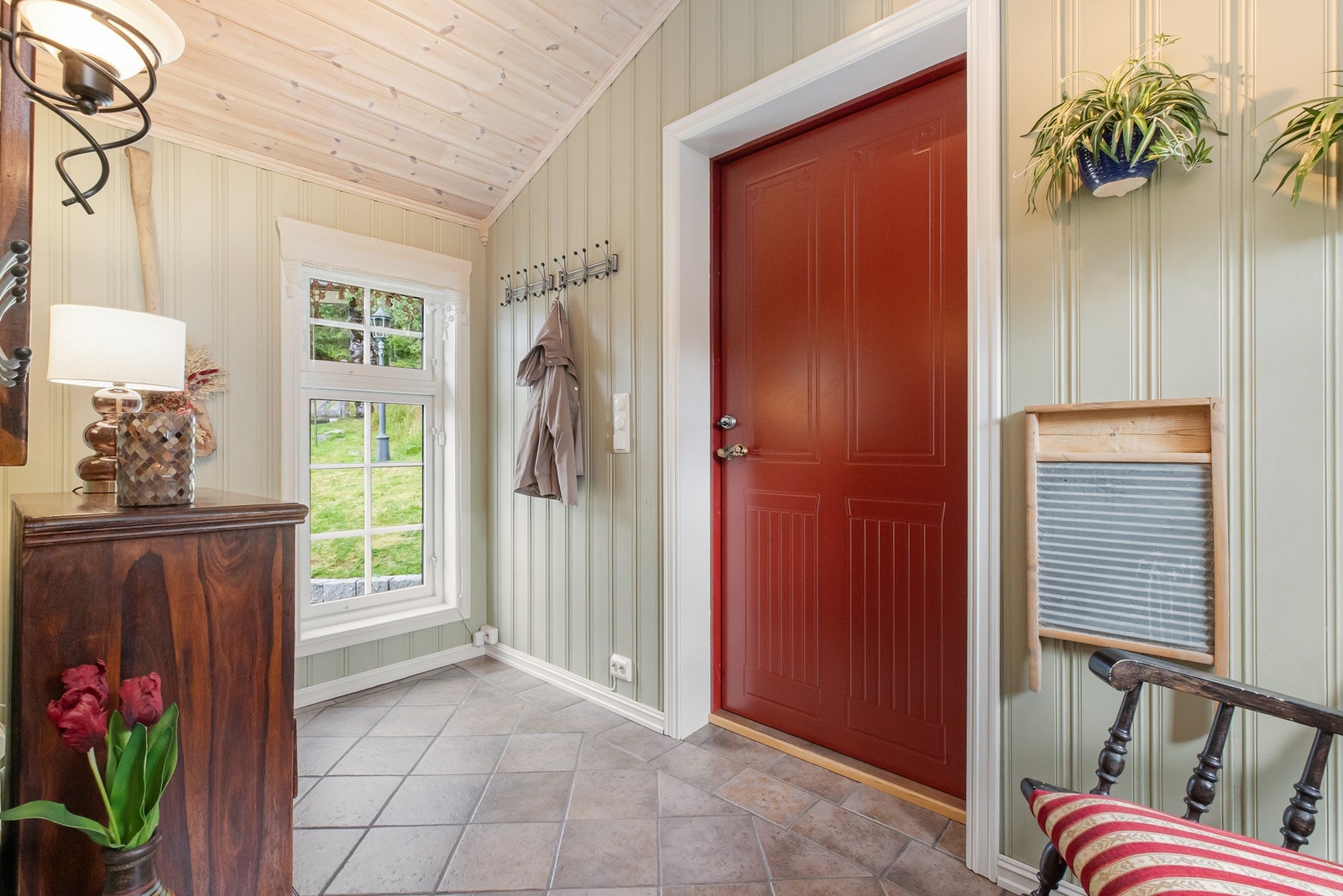 Velkommen inn til en romslig gang Galleribilde