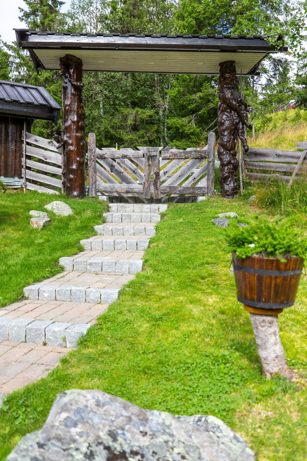 Flott port når man ankommer eiendommen Galleribilde