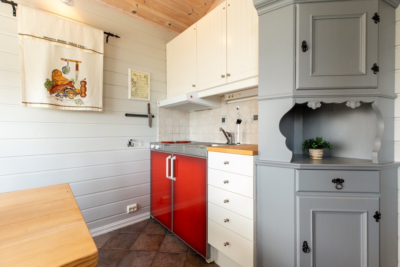 Mindre kjøkkenkrok også her Galleribilde