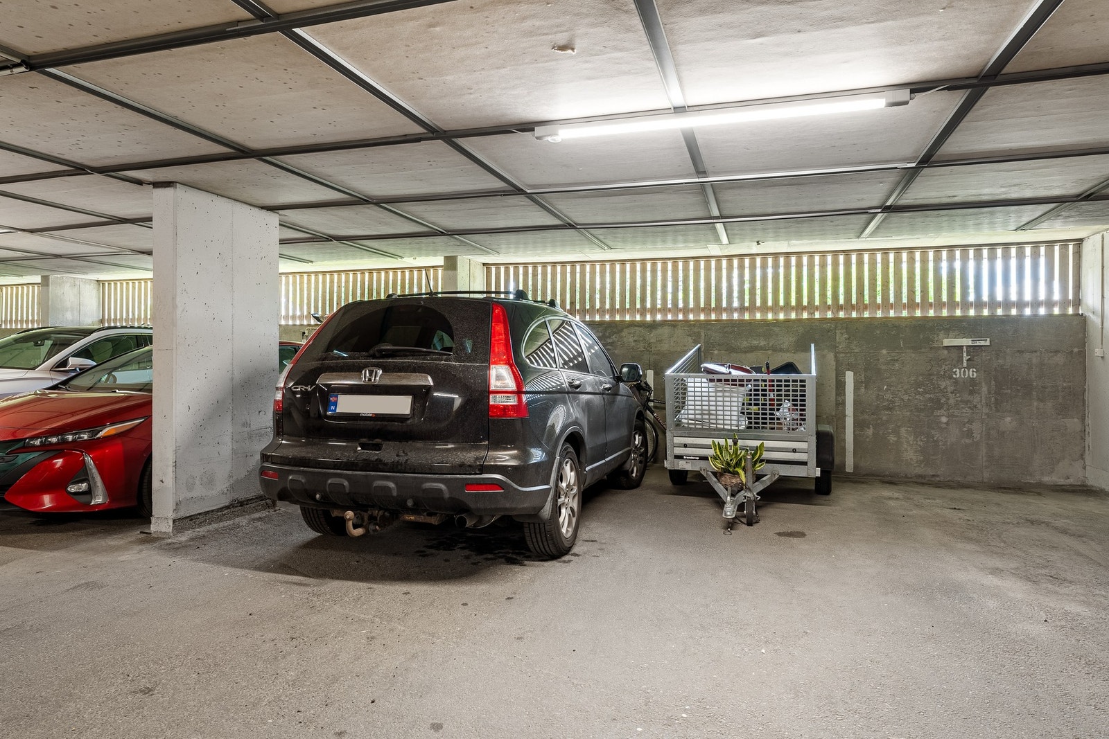 2 parkeringsplasser til leiligheten Galleribilde