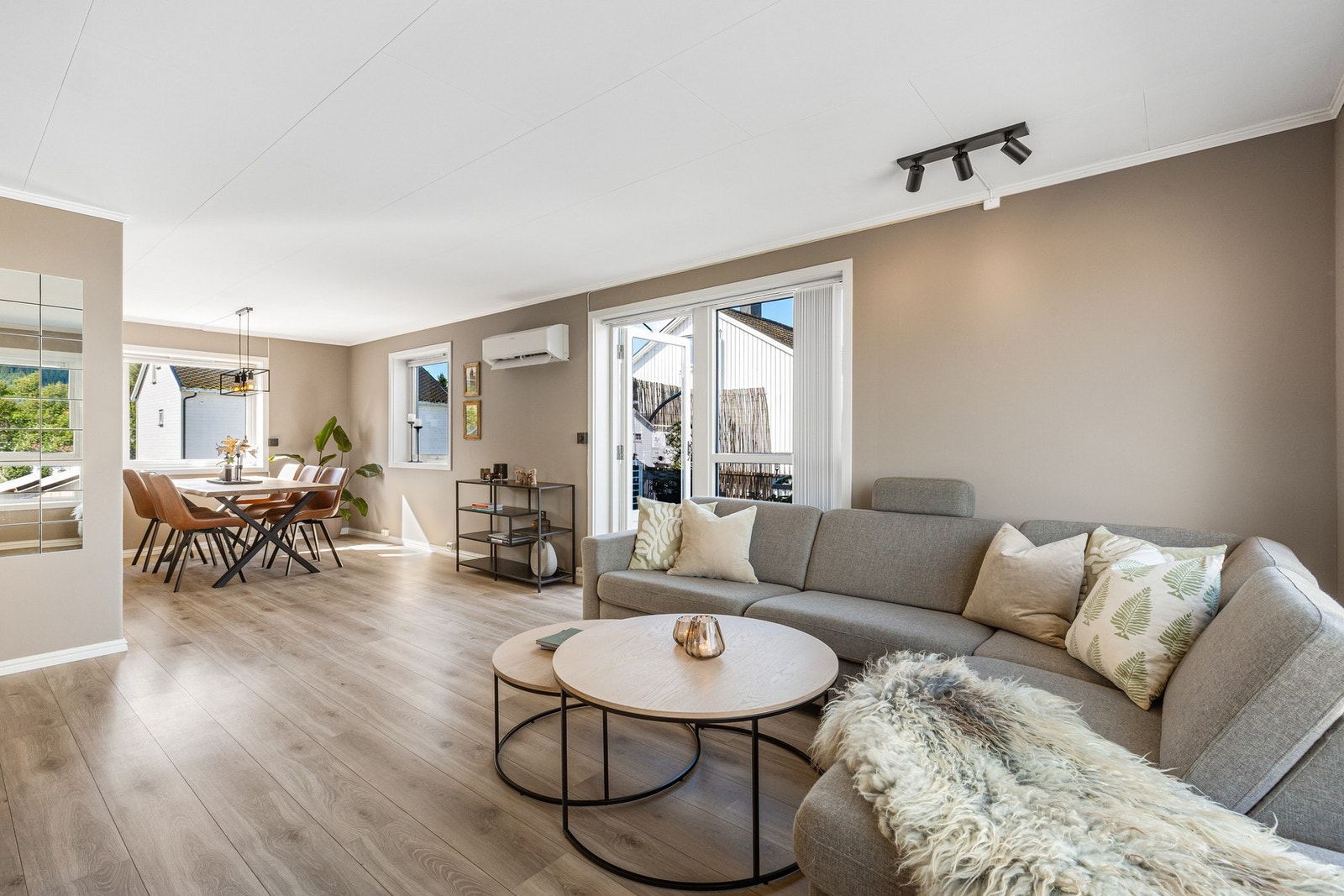 En praktisk planløsning som gjør det enkelt for nye eiere å sette sitt eget preg på inventar Galleribilde