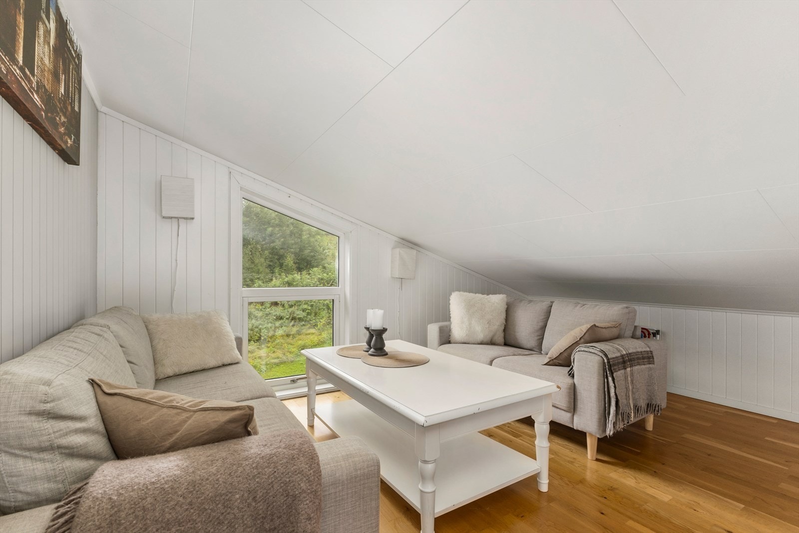 Hemsen gir ekstra boltreplass og bidrar til å utnytte boligens areal optimalt. Galleribilde