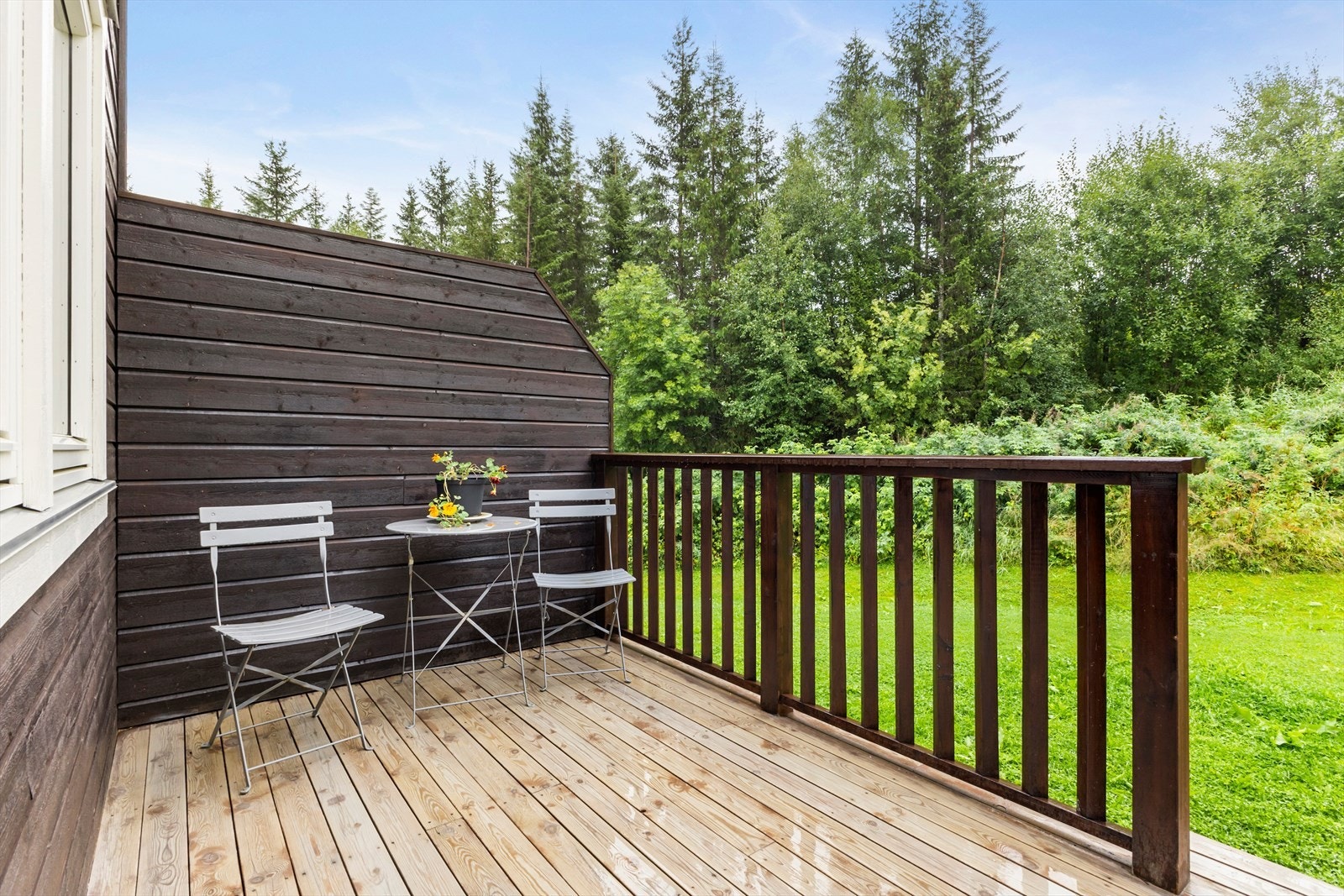 Fra uteplassen er det tilgang til grøntområder Galleribilde