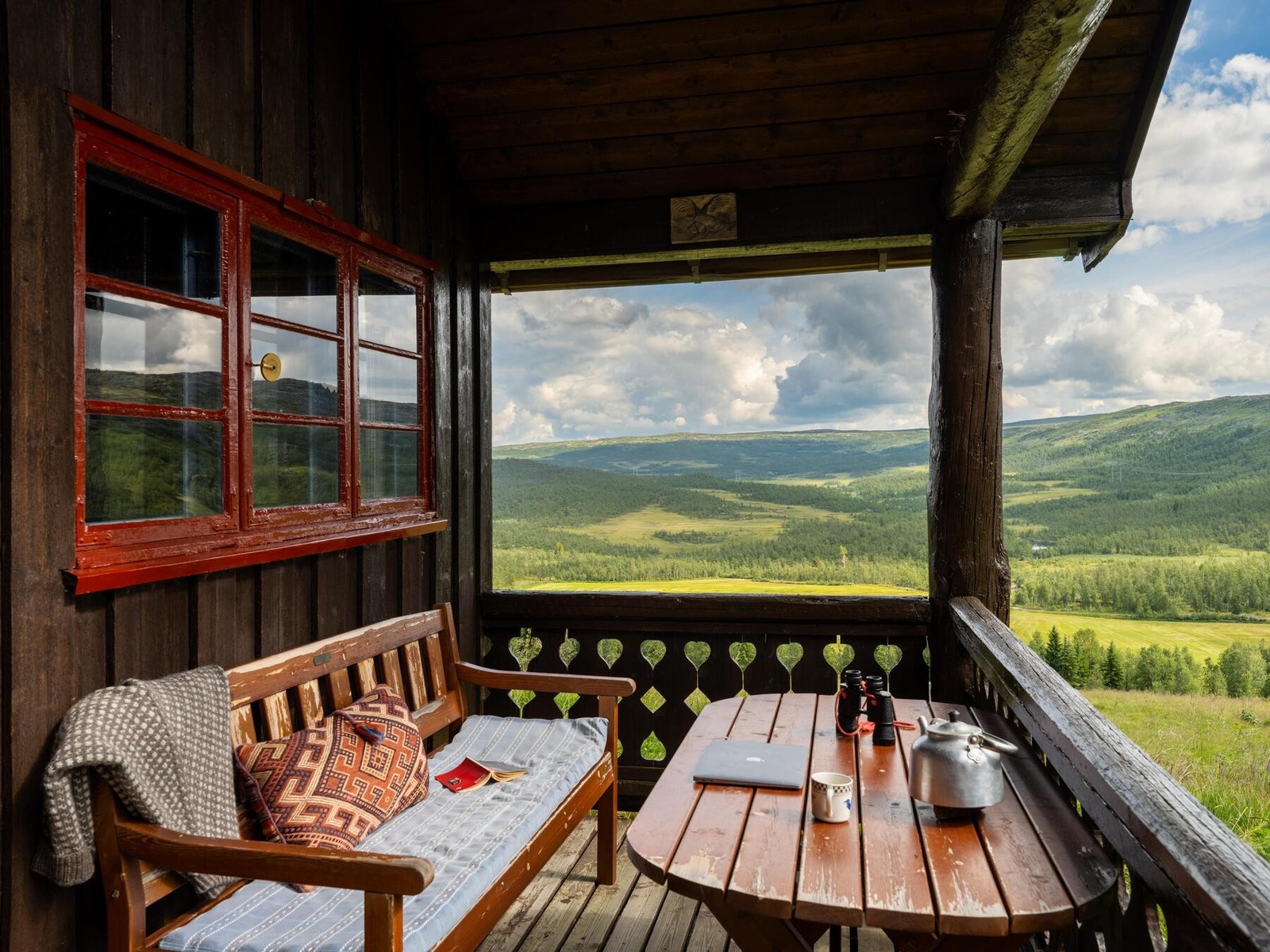 Sett deg til rette og nyt dagene hvor tiden ikke løper fra deg Galleribilde