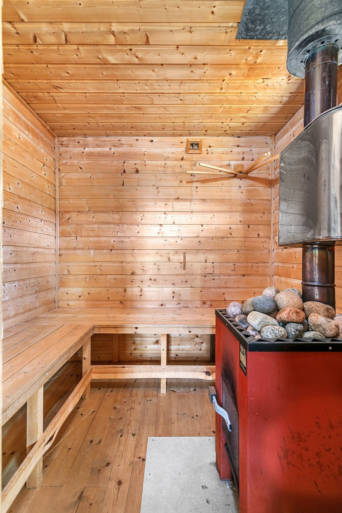 Uthus - Badstue Galleribilde