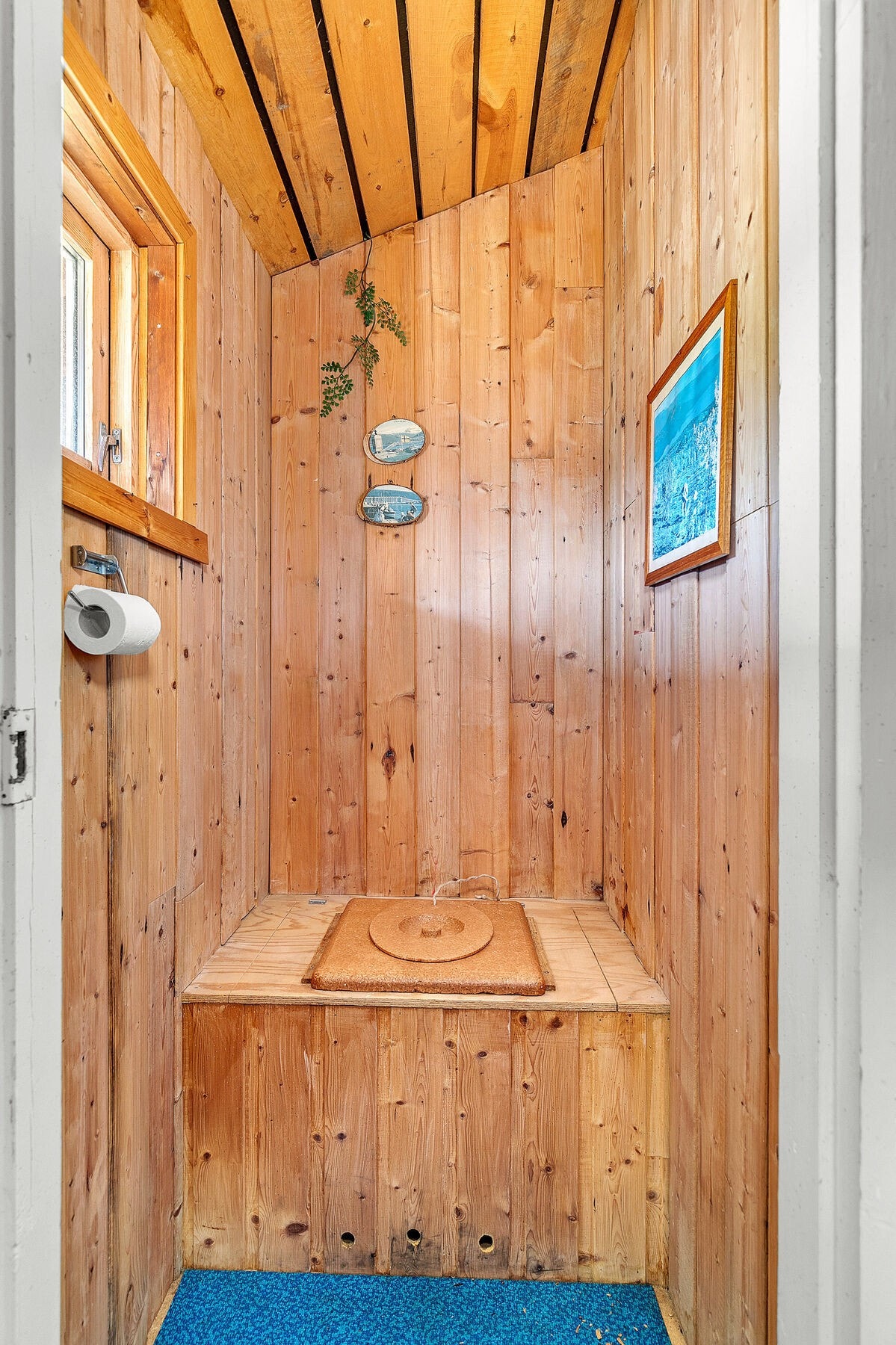 Uthus - Utedo Galleribilde