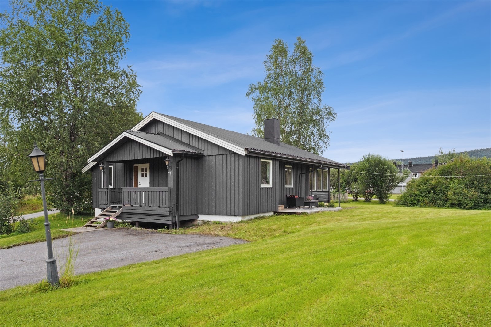 DNB Eiendom v/Joar M. Adolfsen ønsker deg velkommen til Skjerperveien 6! Galleribilde