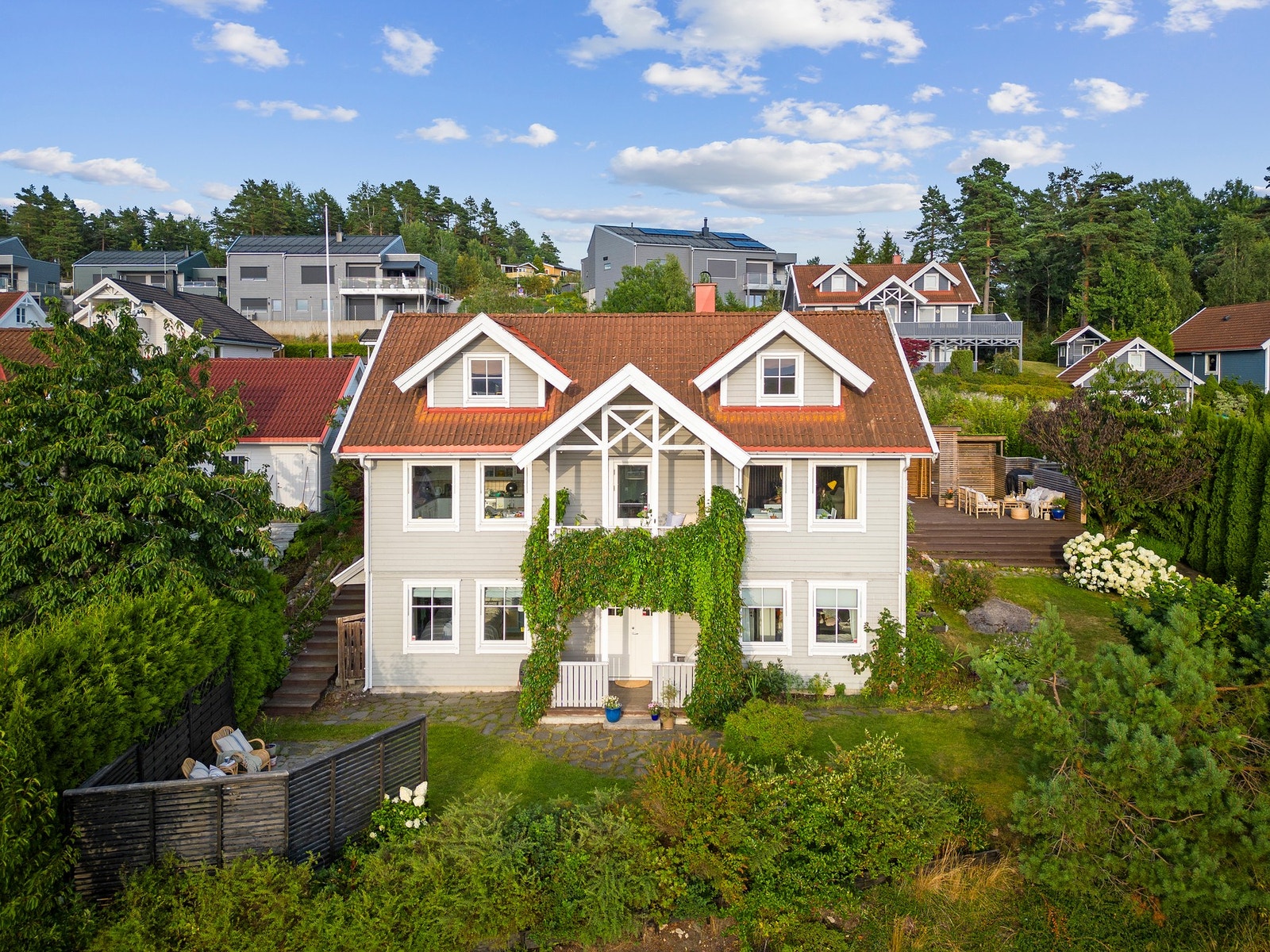 Velkommen til Bringebærlia 81 Galleribilde