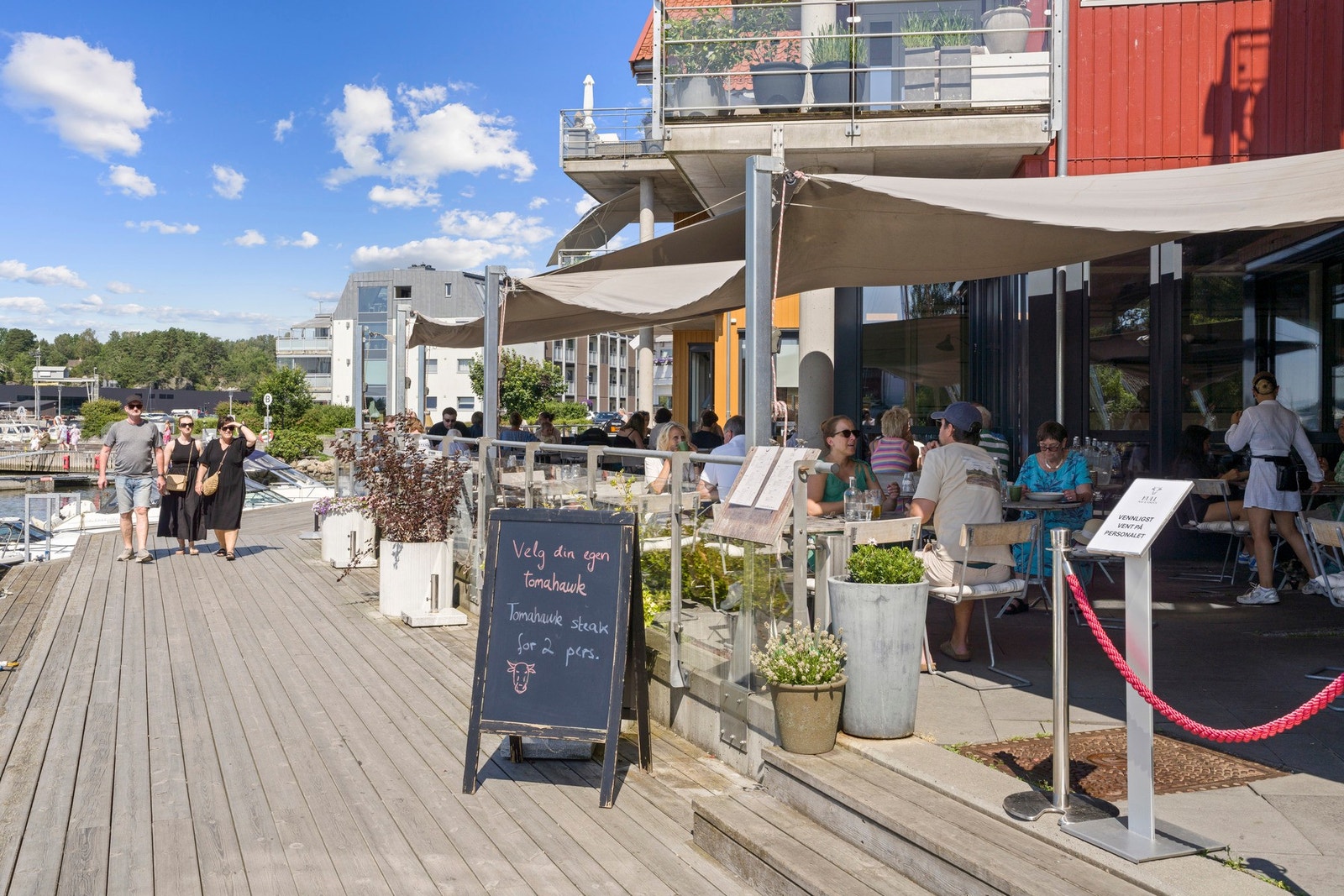 Restaurant Kull i maritime omgivelser Galleribilde