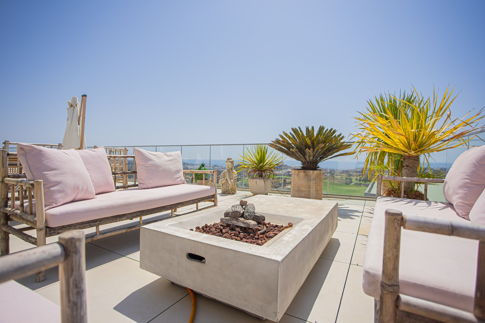 Sittegruppe med sitteplasser til 6 personer. Galleribilde