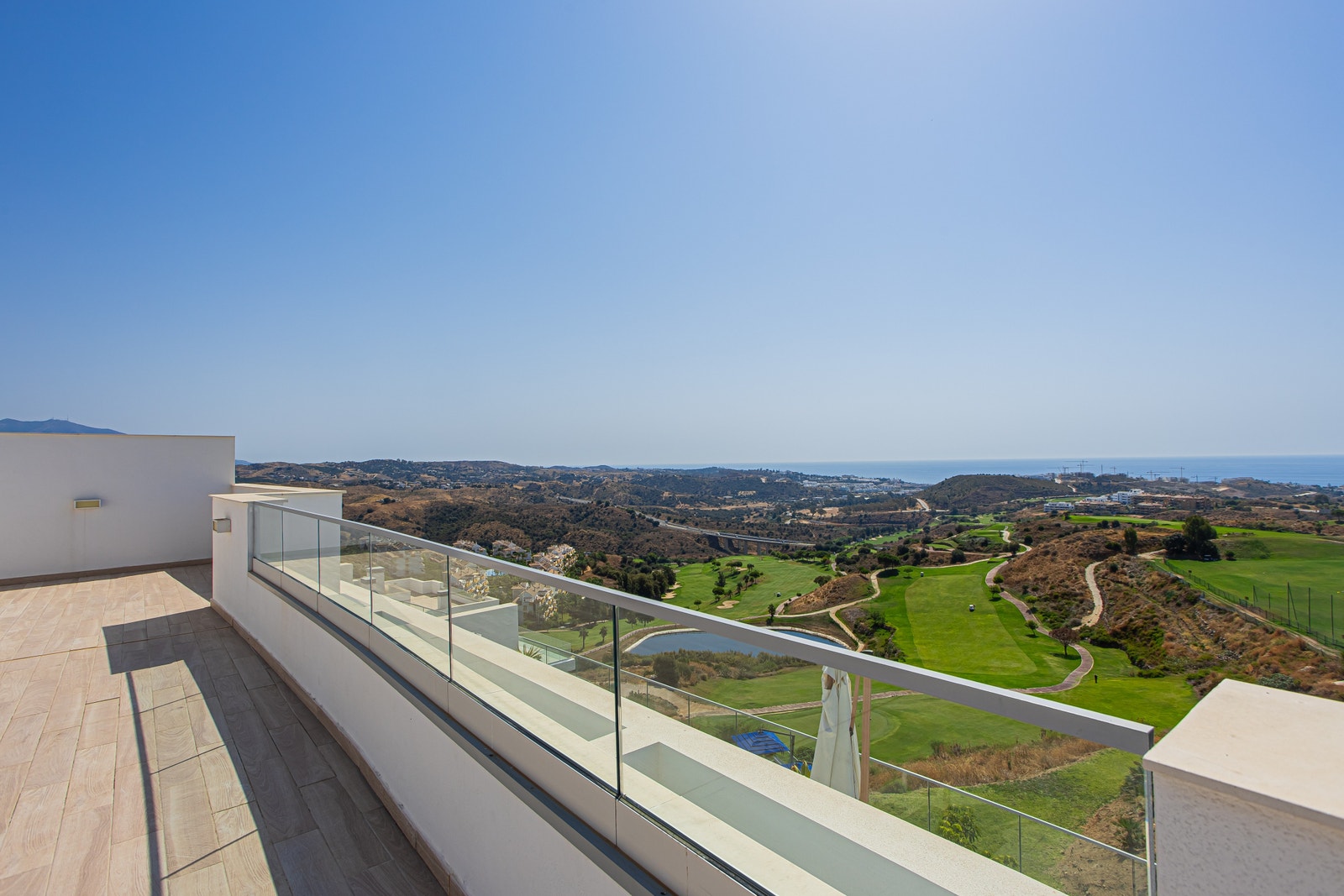 Utsikt fra solterrassen. Galleribilde