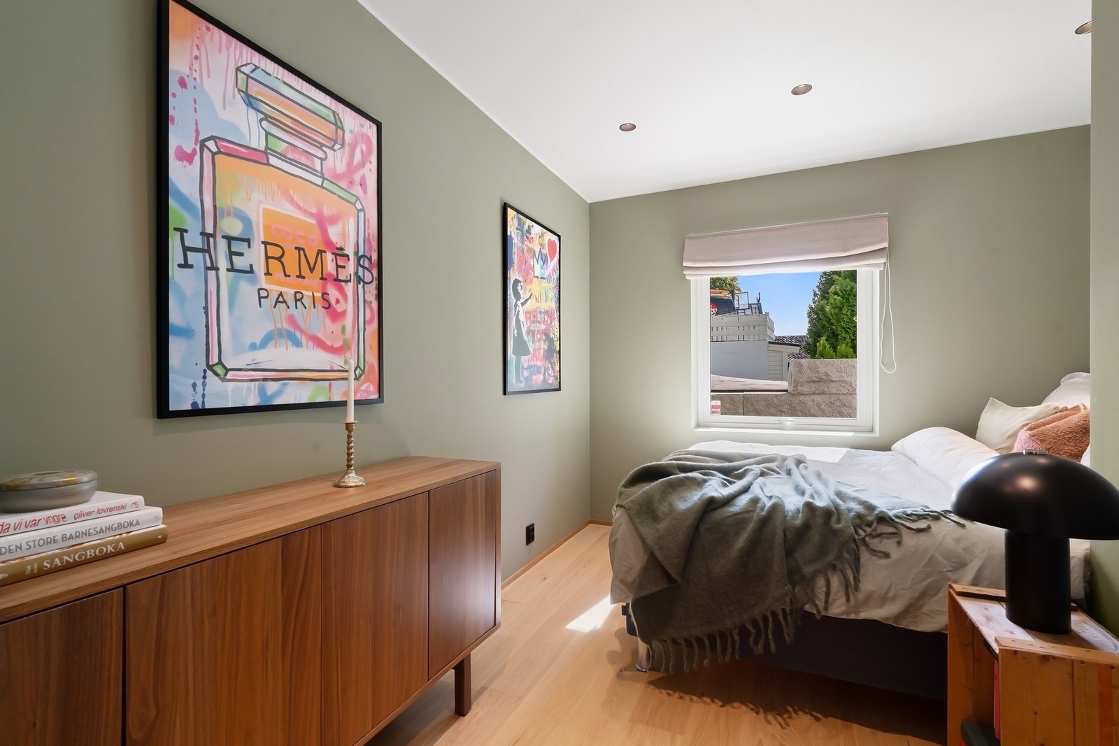 Soverom 2 av 4 Galleribilde